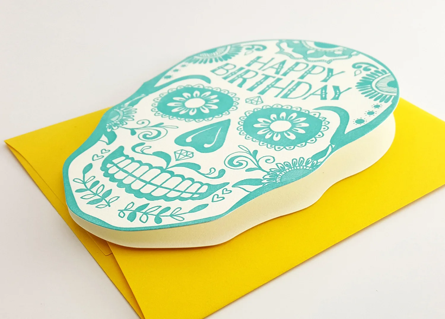 sugar skull grey 4.jpg
