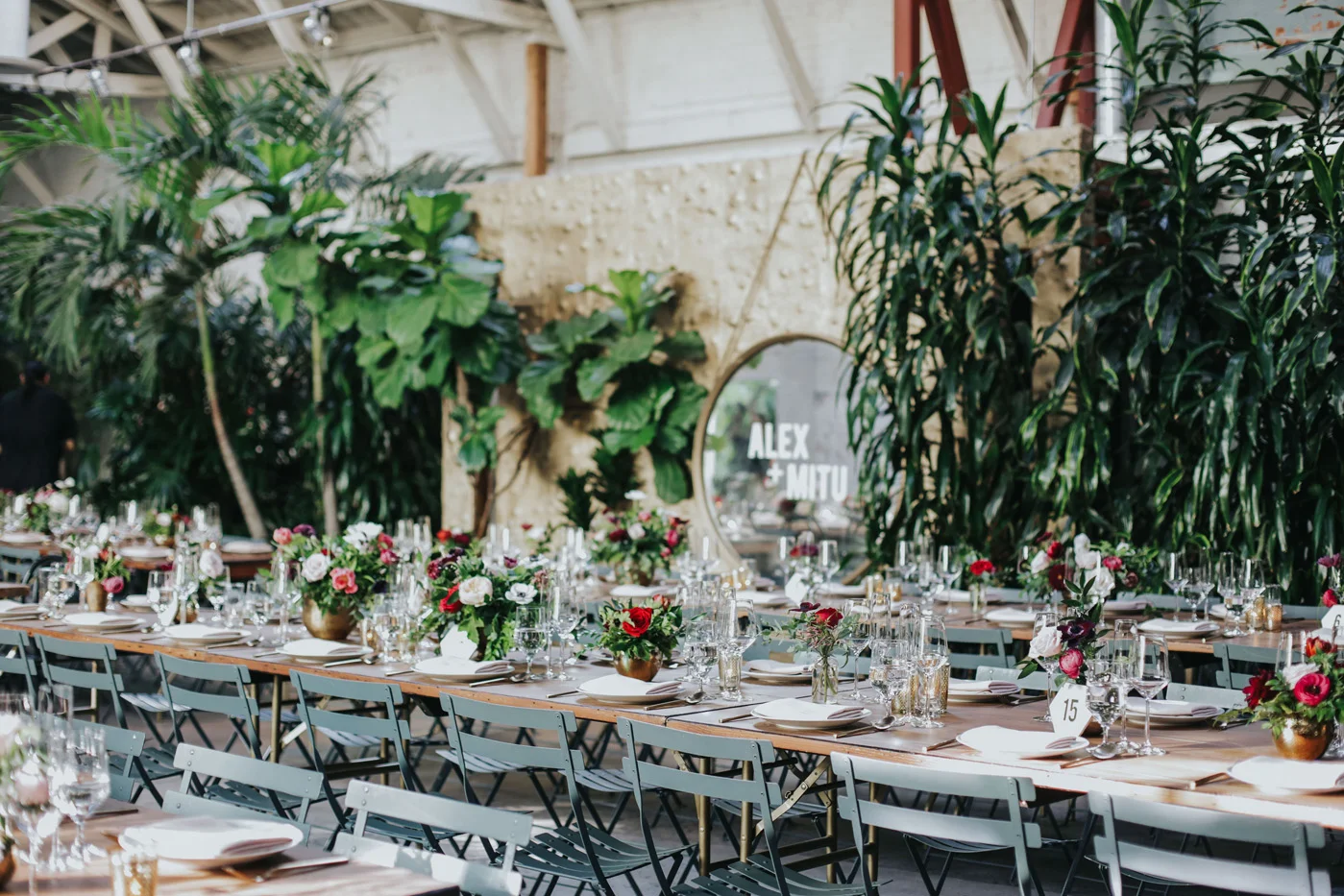 Los Angeles wedding, outdoor wedding, long wedding table, outdoor wedding reception, wedding decor || Orange Blossom Special Events
