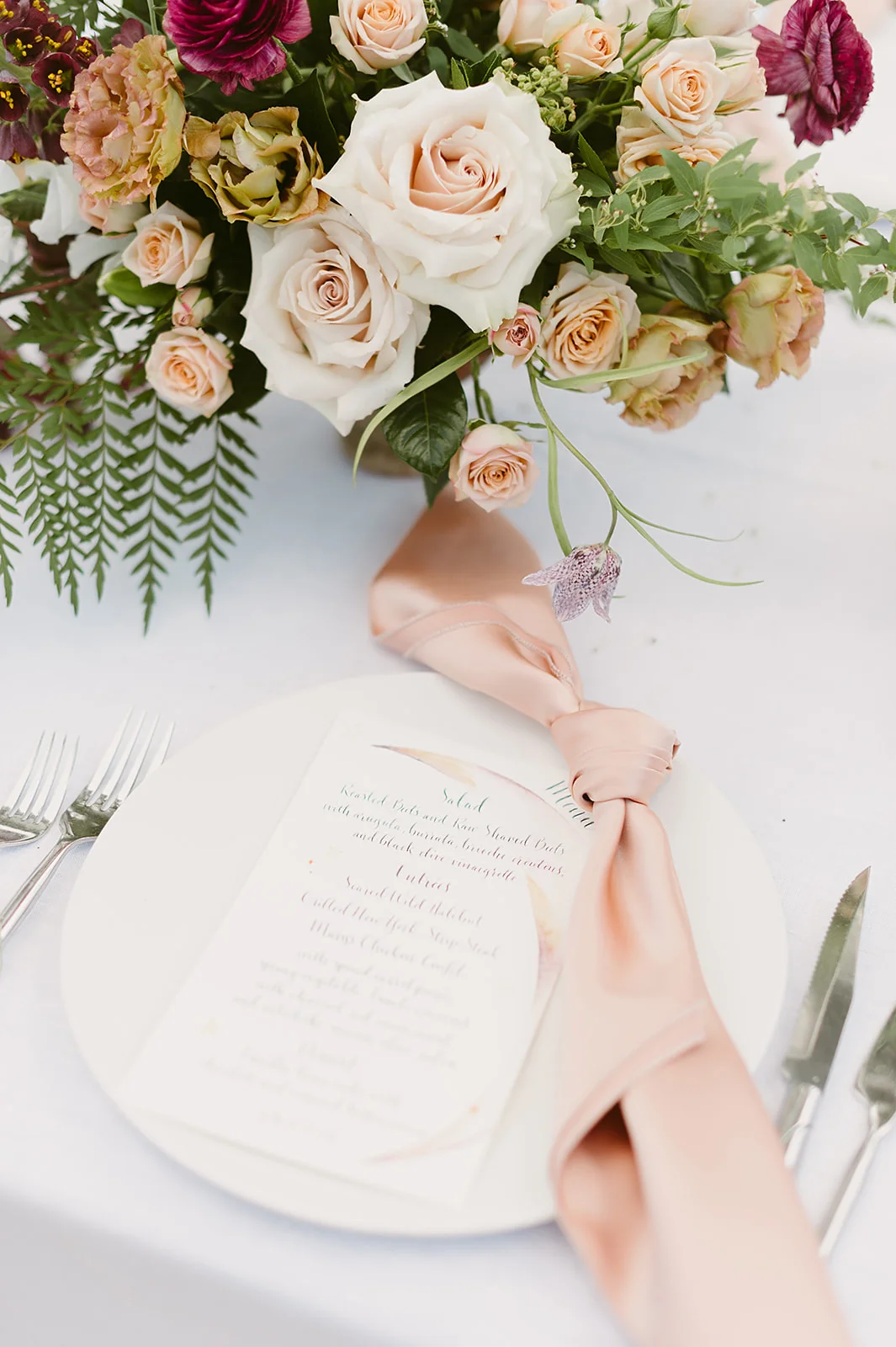 custom wedding invites, pink wedding napkins, blush wedding accents, custom wedding dinner menu, Palm Springs wedding || Orange Blossom Special Events
