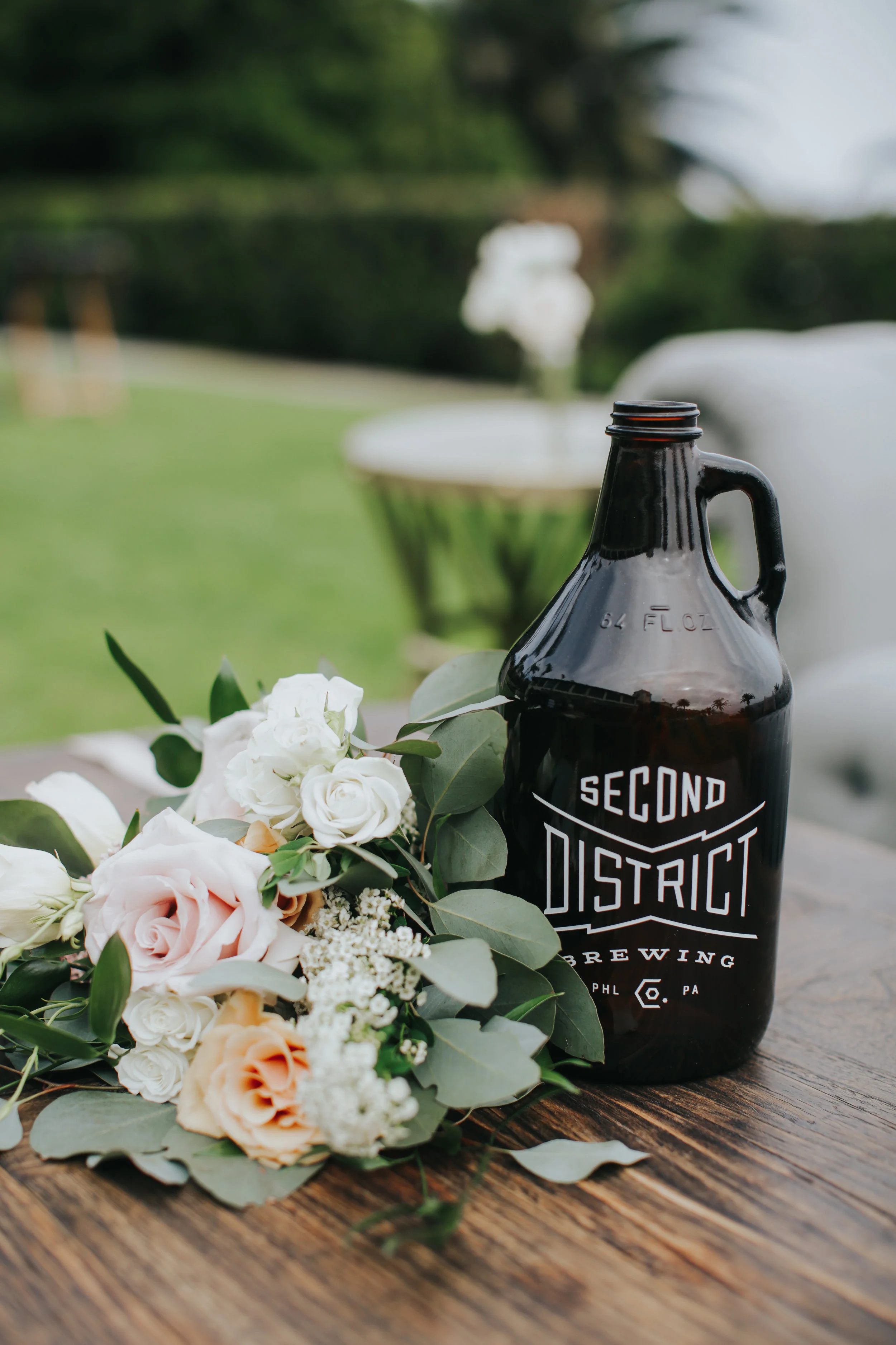 custom wedding cocktails, bridal bouquet || Orange Blossom Special Events