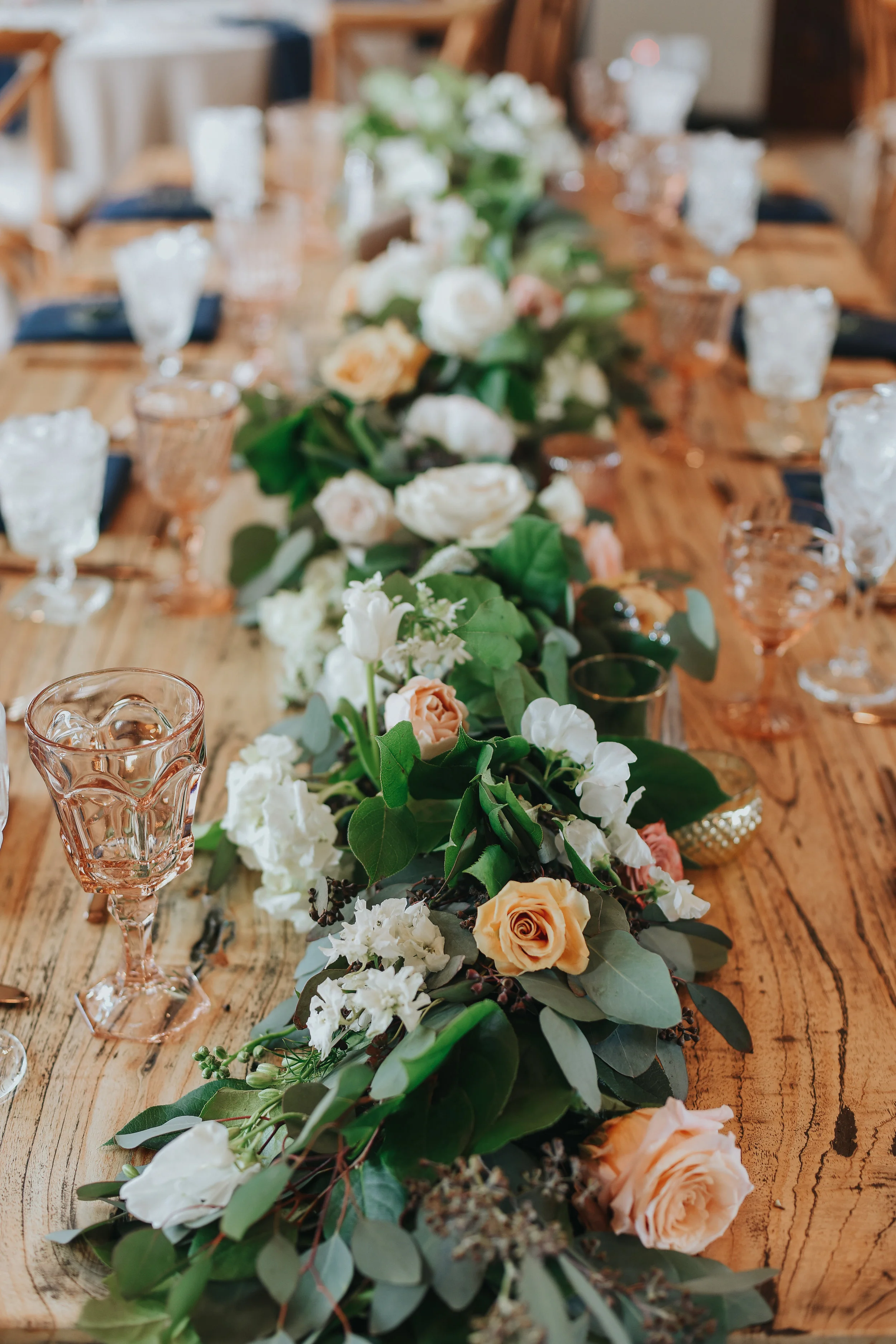 white wedding roses, floral centerpiece, rustic wedding, Pacific Palisades wedding || Orange Blossom Special Events
