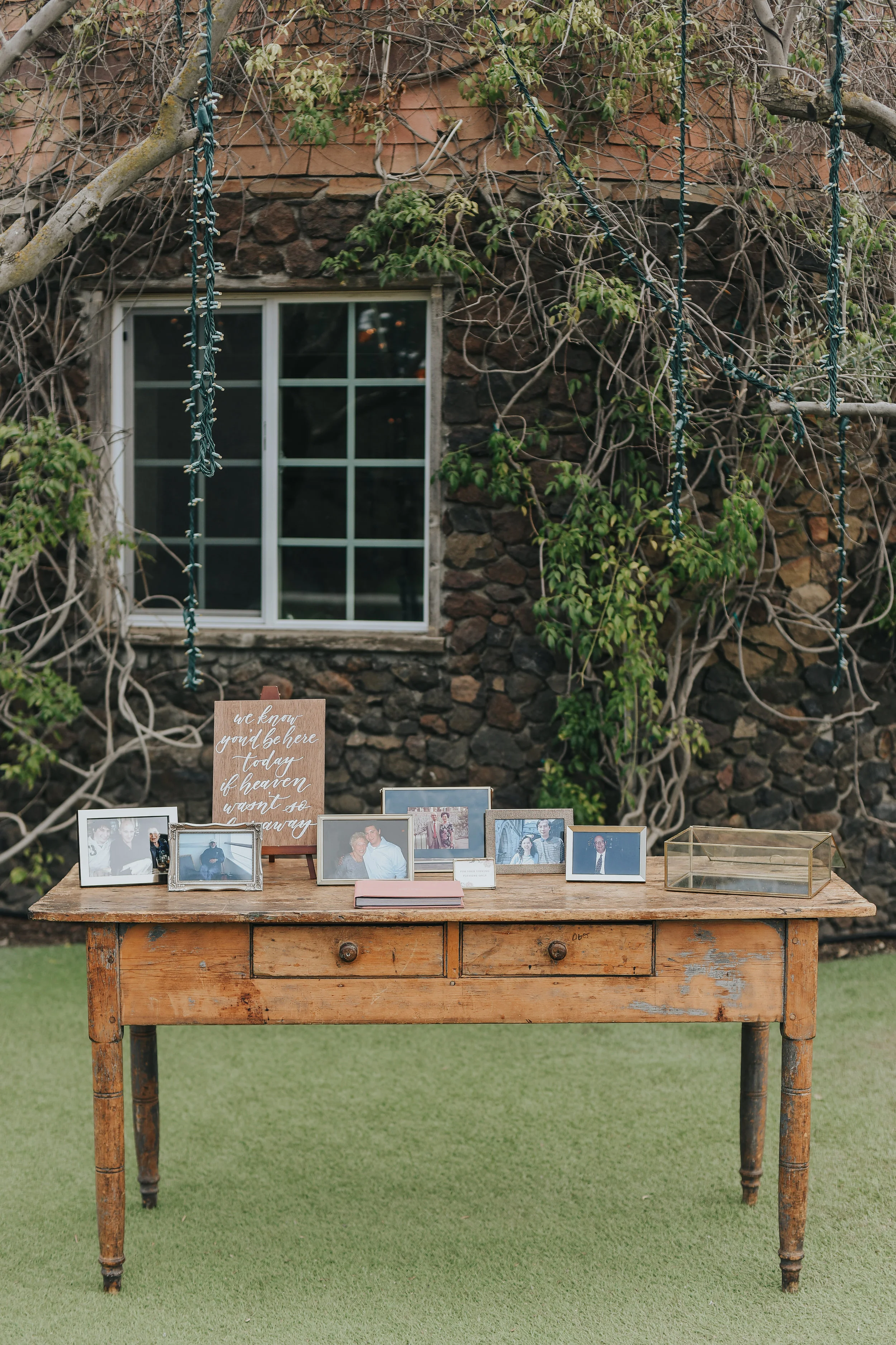 custom wedding sign in, outdoor wedding, rustic wedding || Orange Blossom Special Events