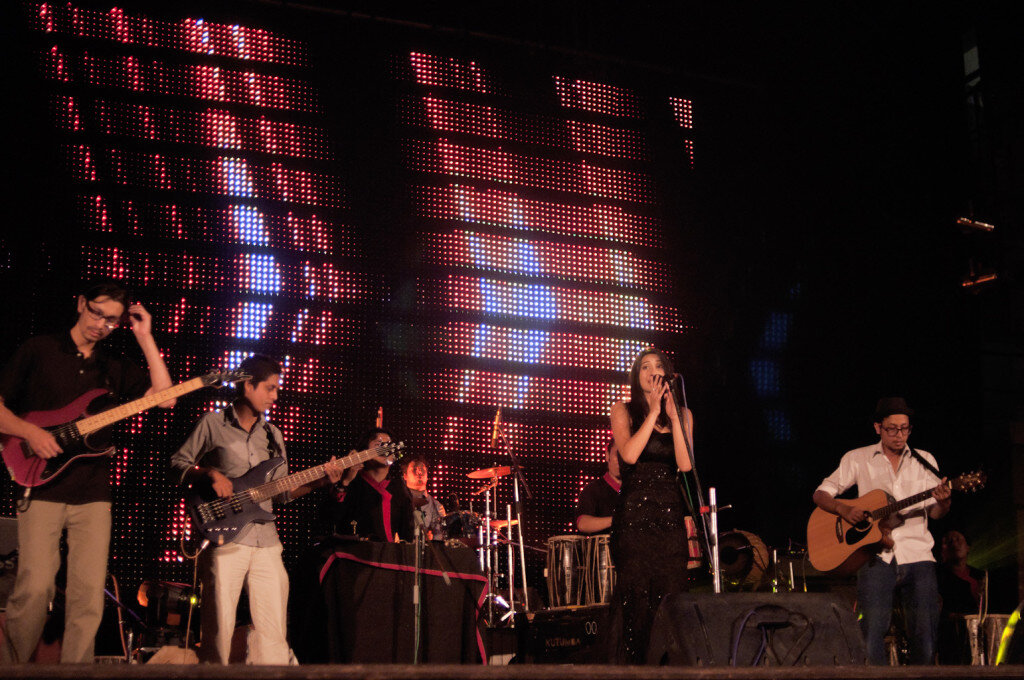 astha-tamang-maskey-kutumba-jindabaad3.jpg
