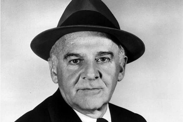 walter winchell 5.jpg