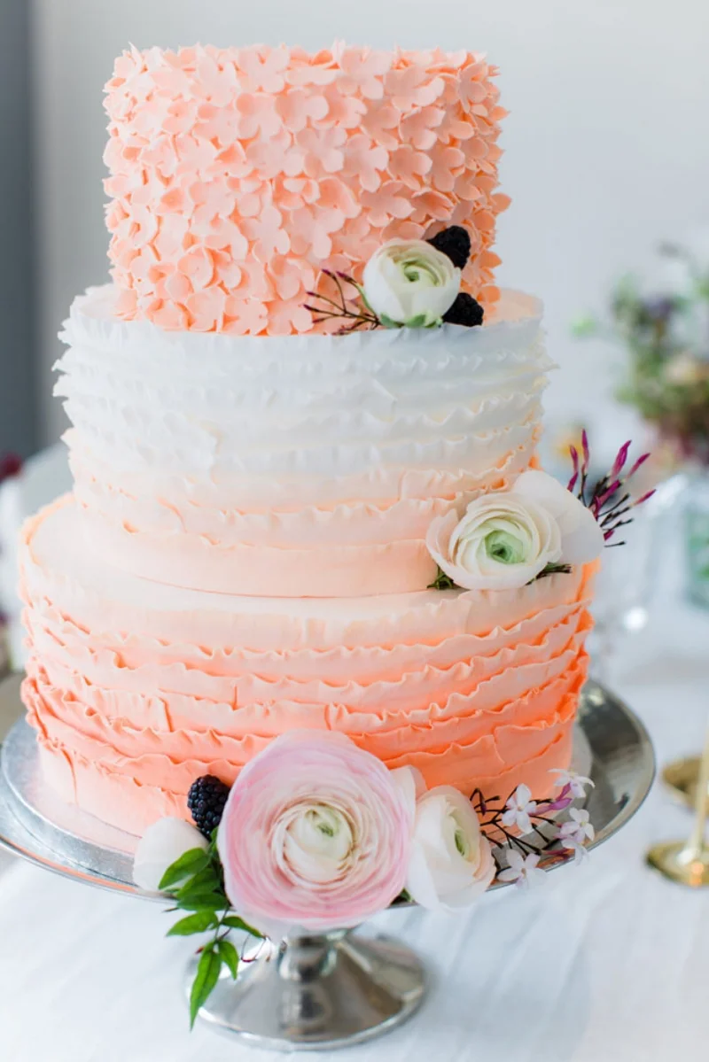 Photography by Anoushka Rokebrand; Cake by Sugar Lips Cakes