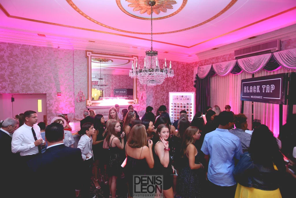 sweet 16 dessert room