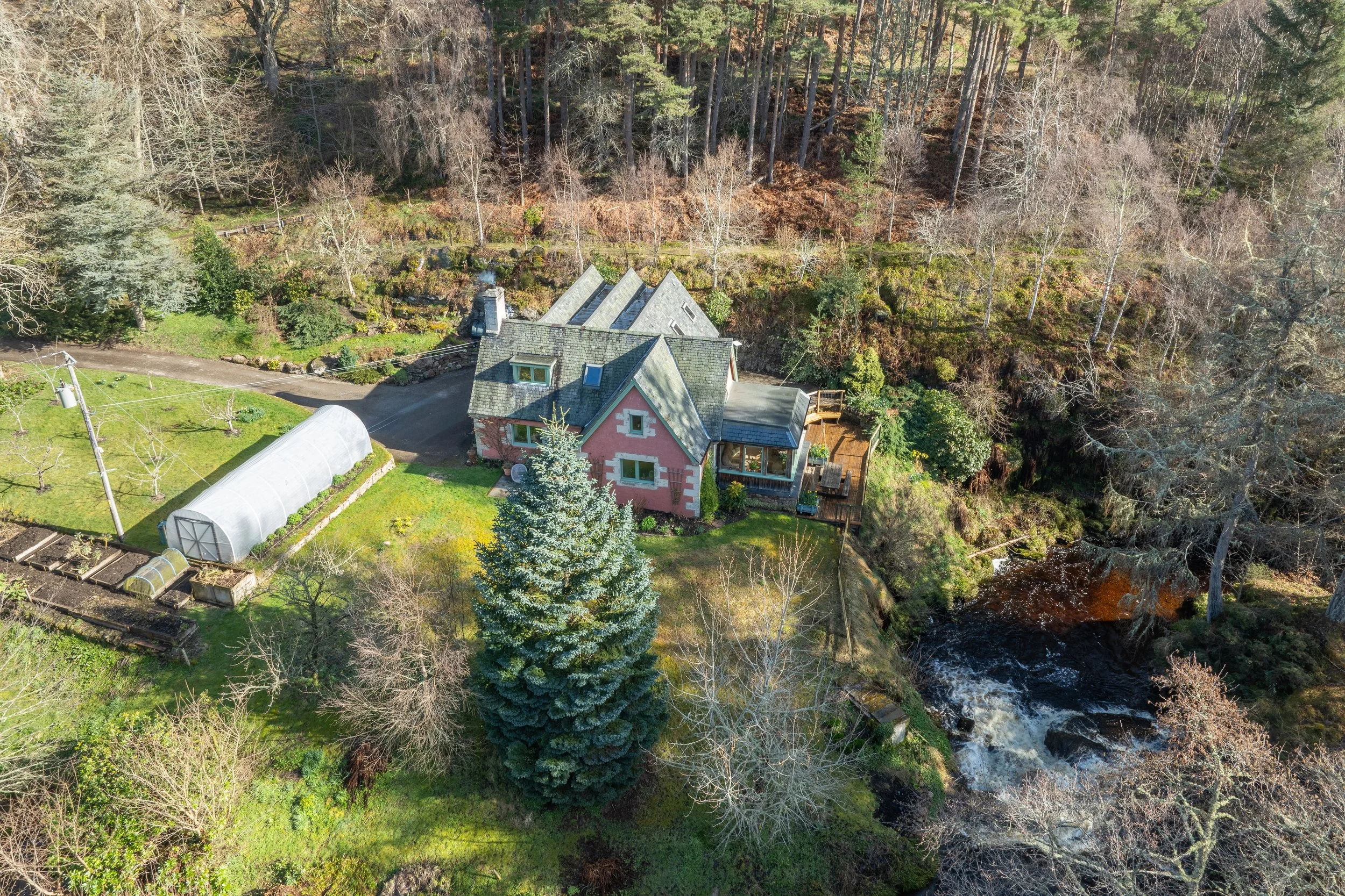 DJI_0829-2.jpg
