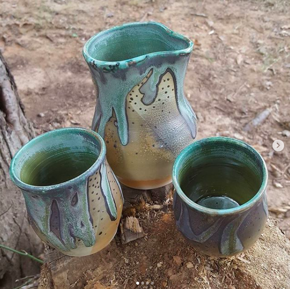 Fire and Form Pottery Riverdale, GA Instagram: @fireandformpottery Handmade pottery featuring bowls and mugs