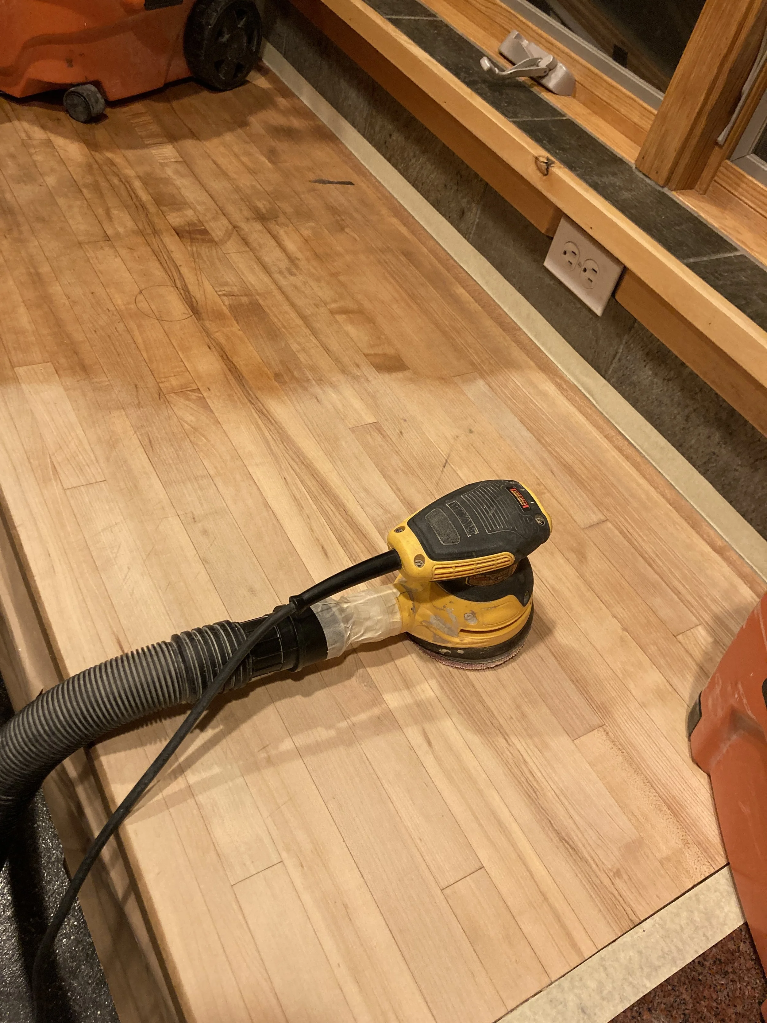 Butcher block - power sand w/ vac