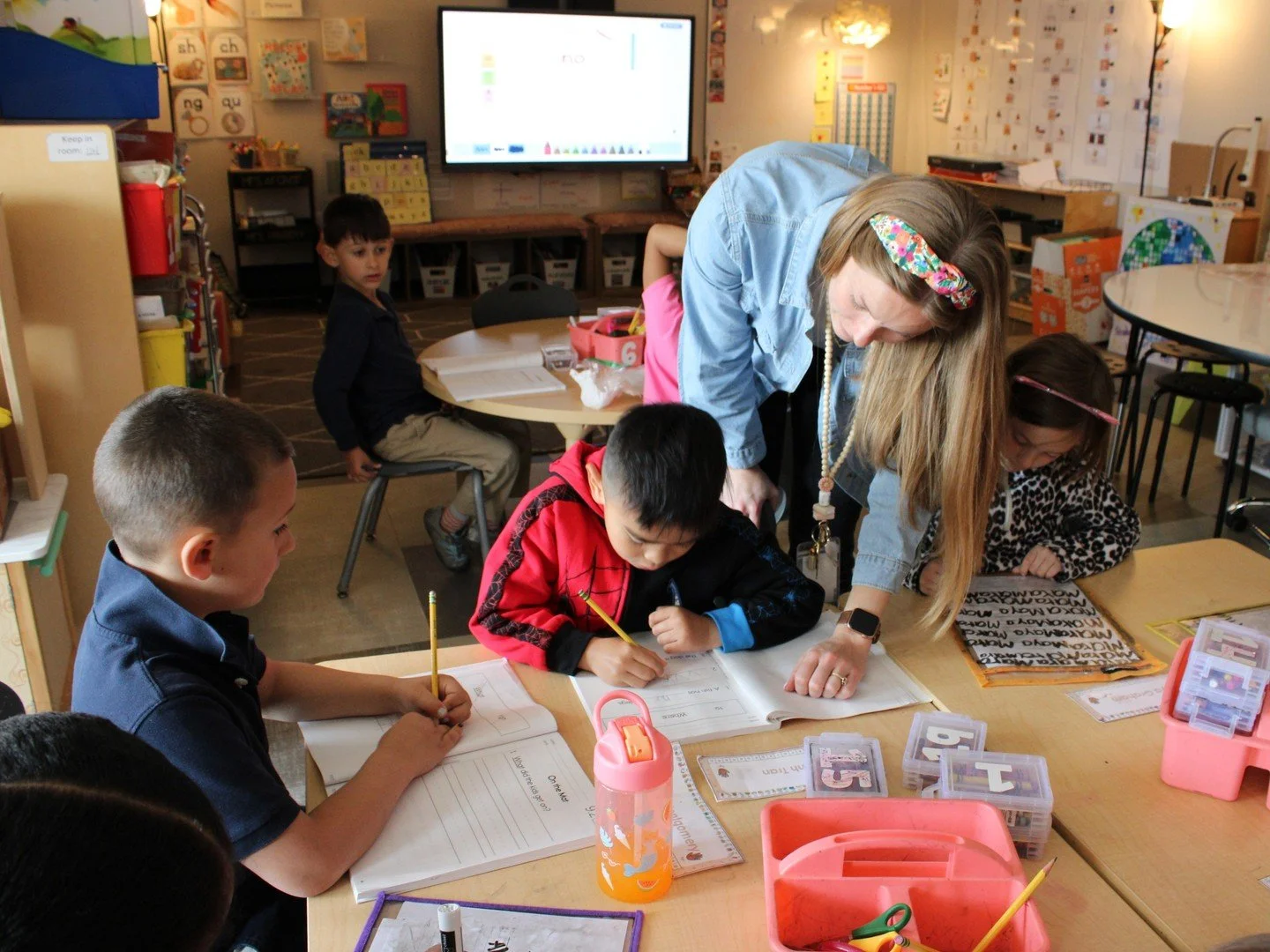 Big learning starts small 🦅💙
In our early childhood classrooms, curiosity leads the way—through hands-on learning, personalized support, and joyful moments every day. It’s where confidence grows and a love for learning begins, all withi