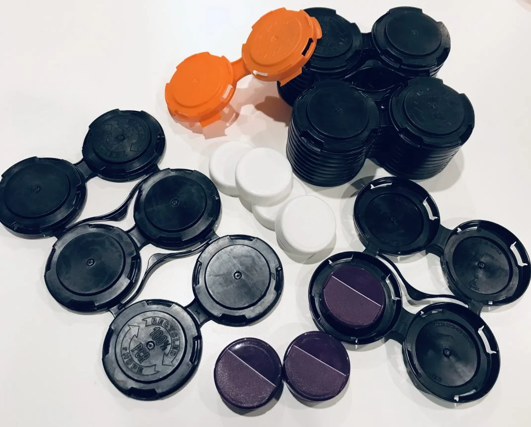 can-carriers-and-lids-1070x860.jpg