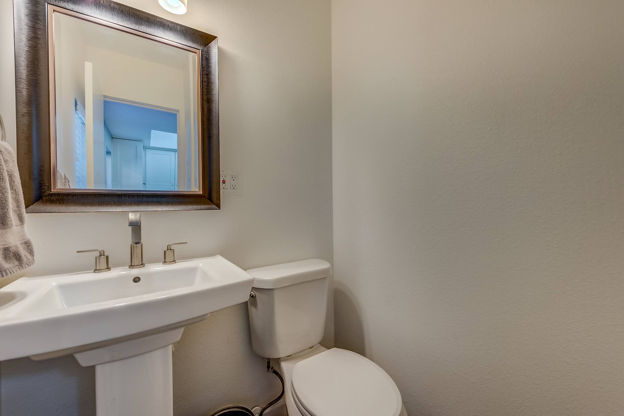 3619 Hawthorne Avenue_Dallas 75219 (24 of 38).jpg