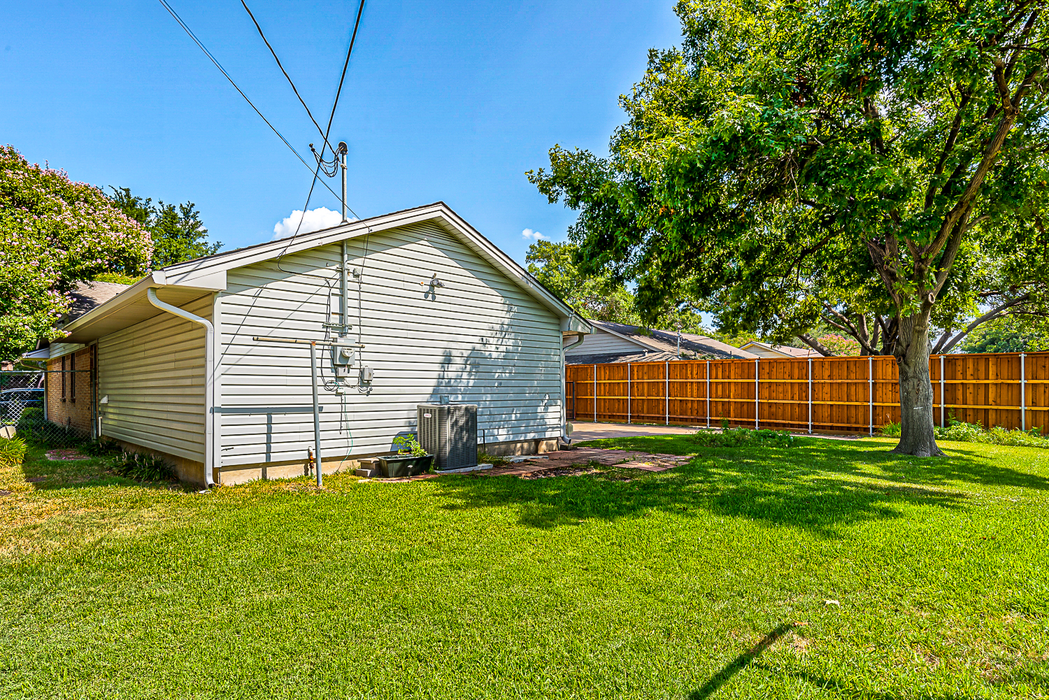 8723 Hackney Lane_Dallas 75238 (35 of 35).jpg