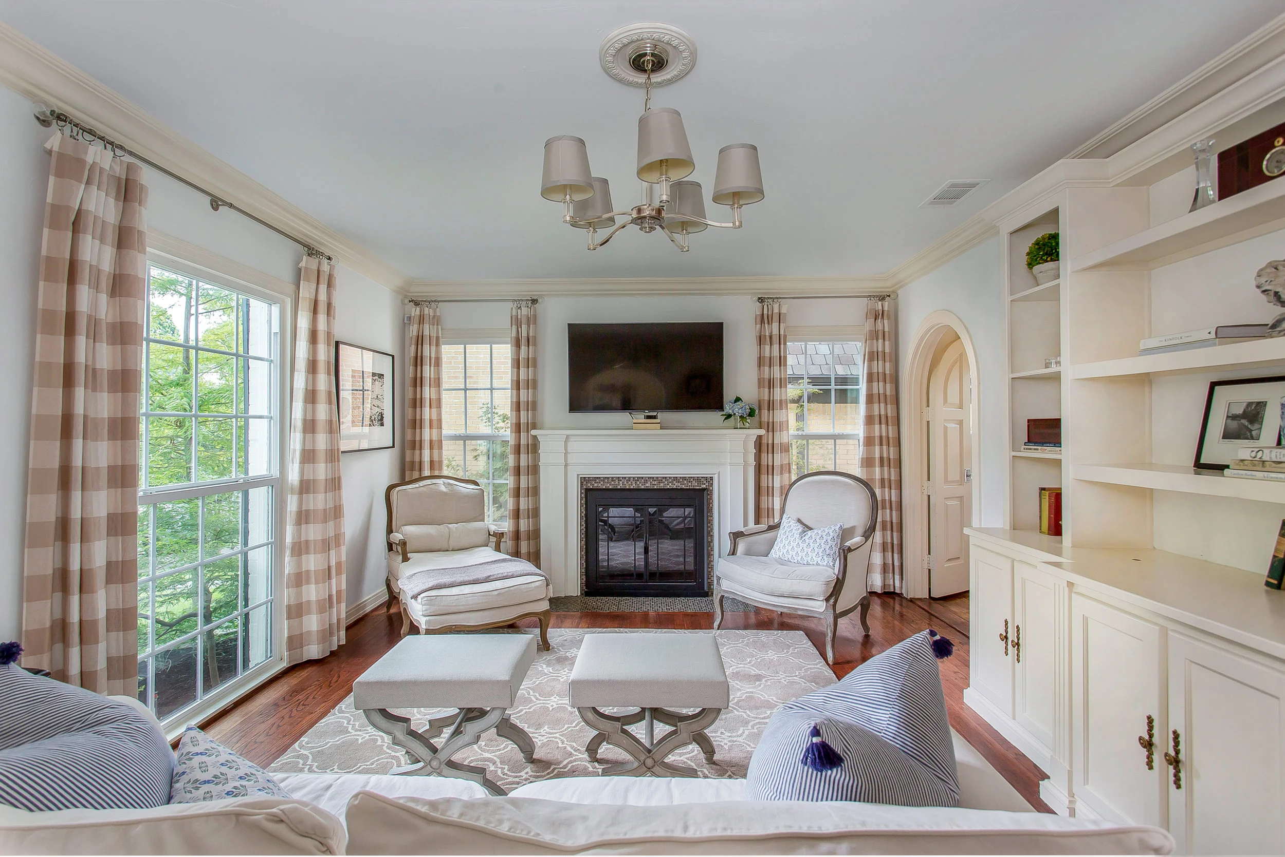 6914 Pasadena Ave Dls_MLS (4).jpg