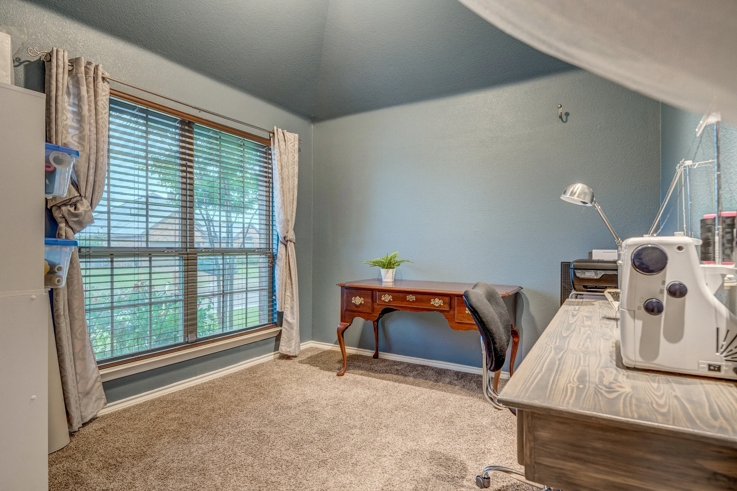 19 Oakridge Lane — Haven Realty Group