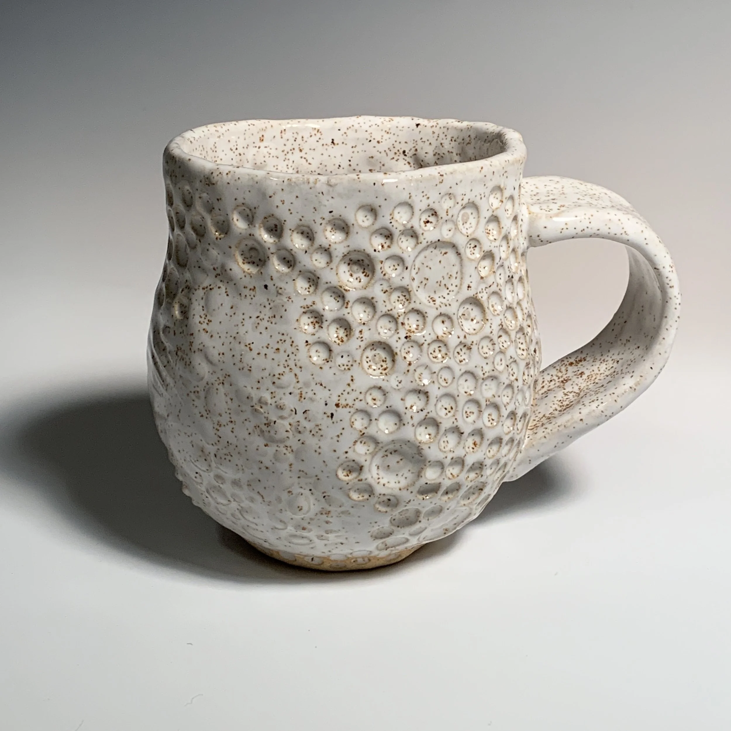 440 Tan Pressed Mug