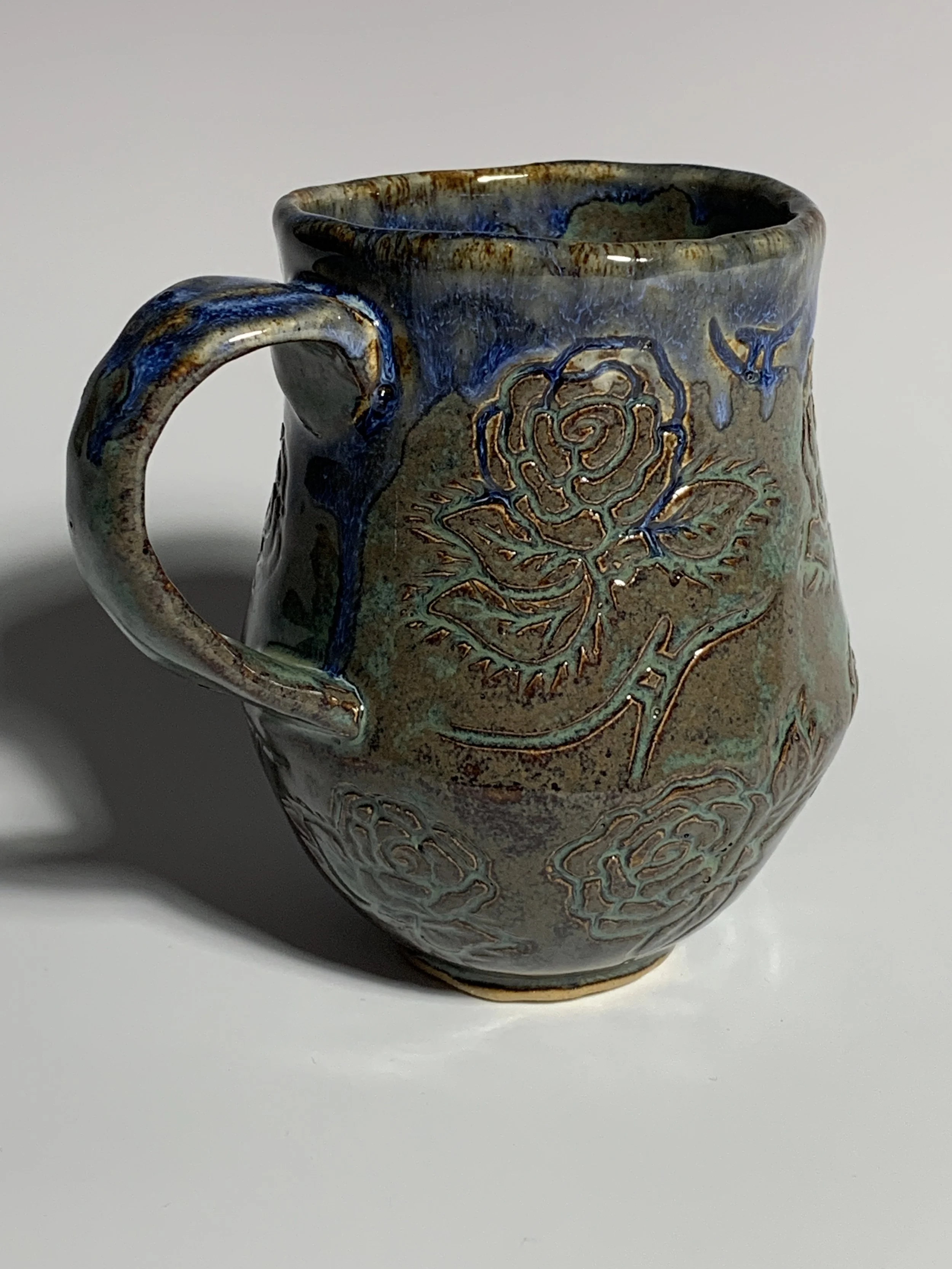 Pinched Roses Mug