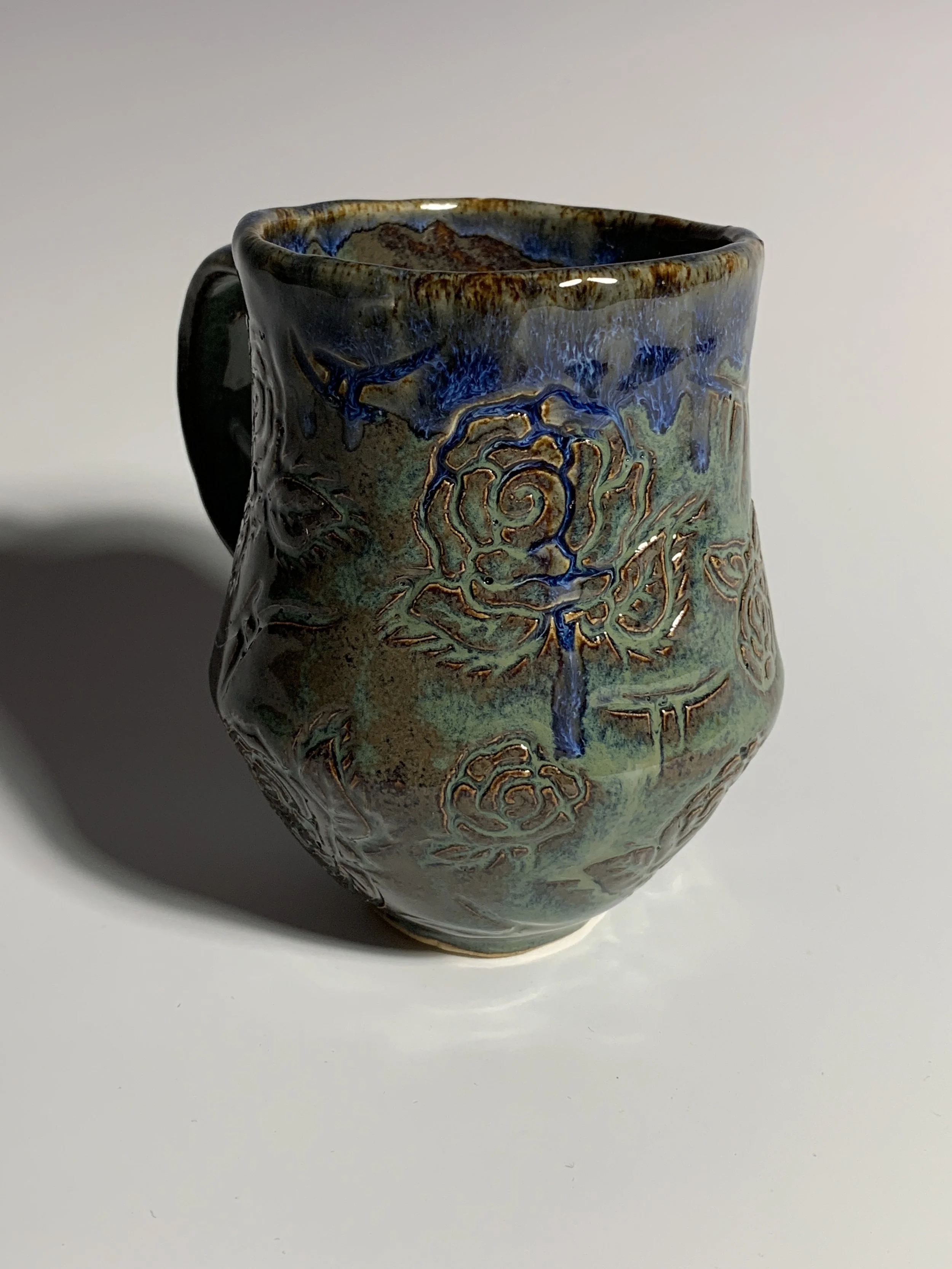 Pinched Roses Mug