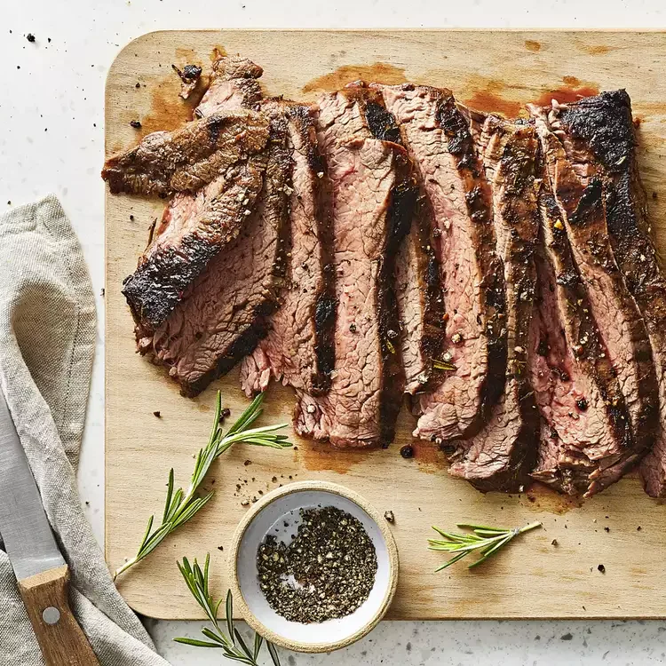 230738-broiledbalsamic-soyflanksteak-ar-feb-mar_cd_3210-2000-c9613f95d7e24062bd2981018ede5456.webp