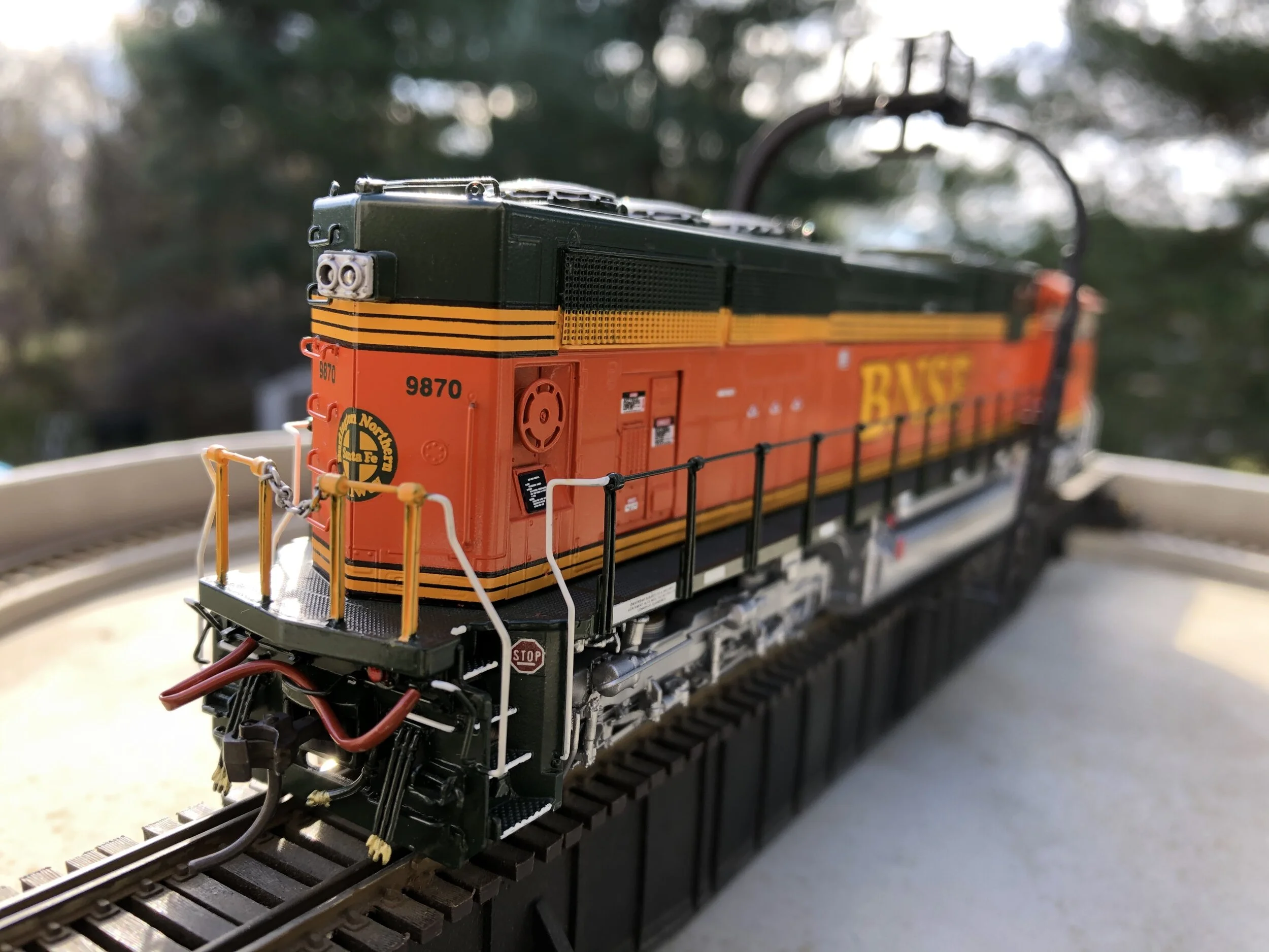 BNSF SD70MAC PIC7A.jpg