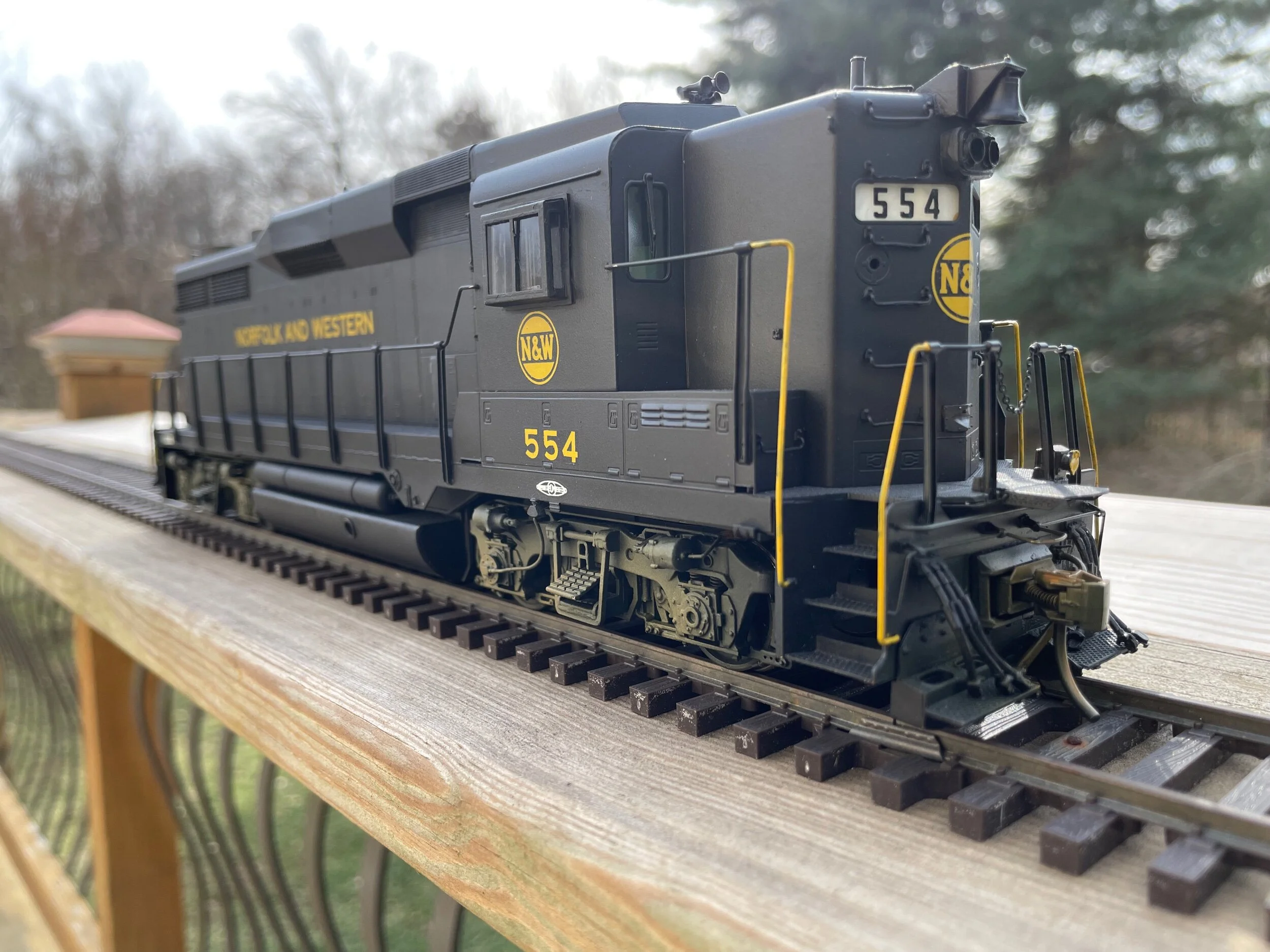 E95ED3BE-1BF6-4414-BD5A-3F2D629B103C