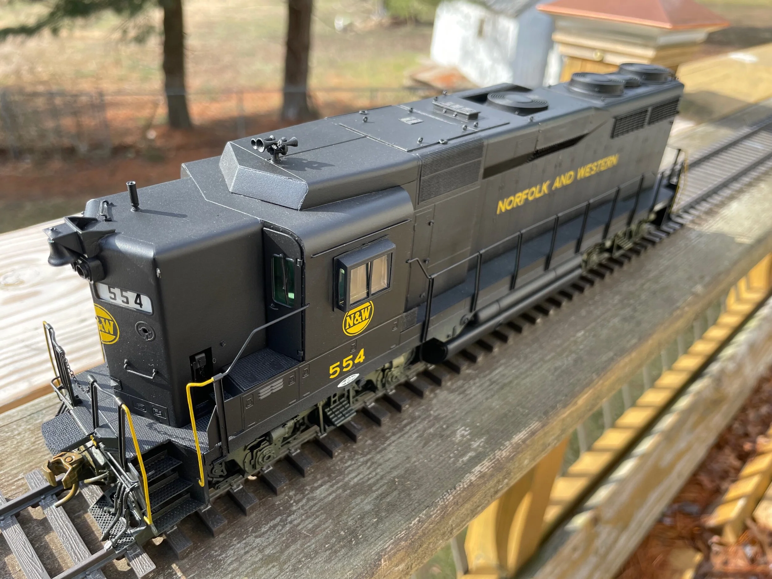 651DADAA-92CF-4AAC-8BB0-102BD7CDB8F9