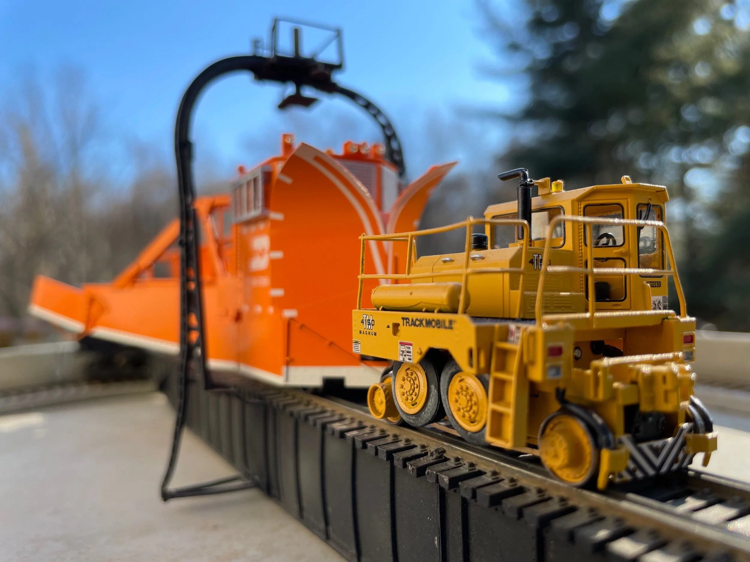 B4C297D9-E146-4A8A-A24F-779A9167DBC7