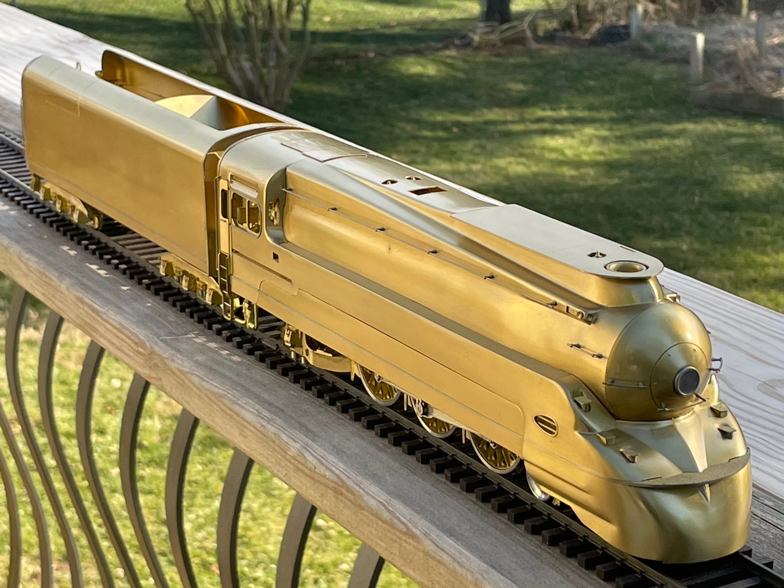 F4FCFCCE-36A7-4315-B6D3-C423CA6D8E88