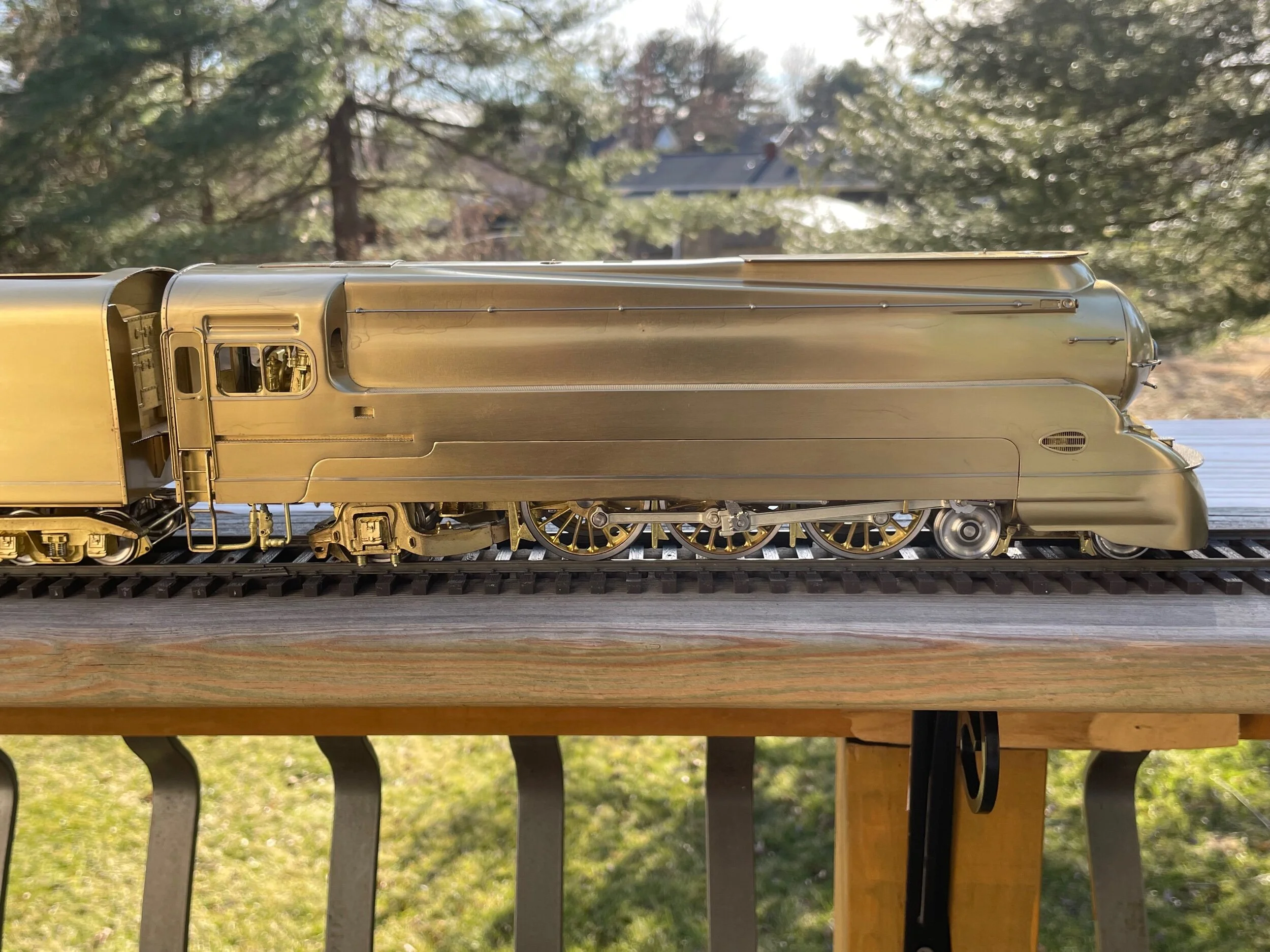 D9732F76-42D0-4455-92EE-025A1658DE86