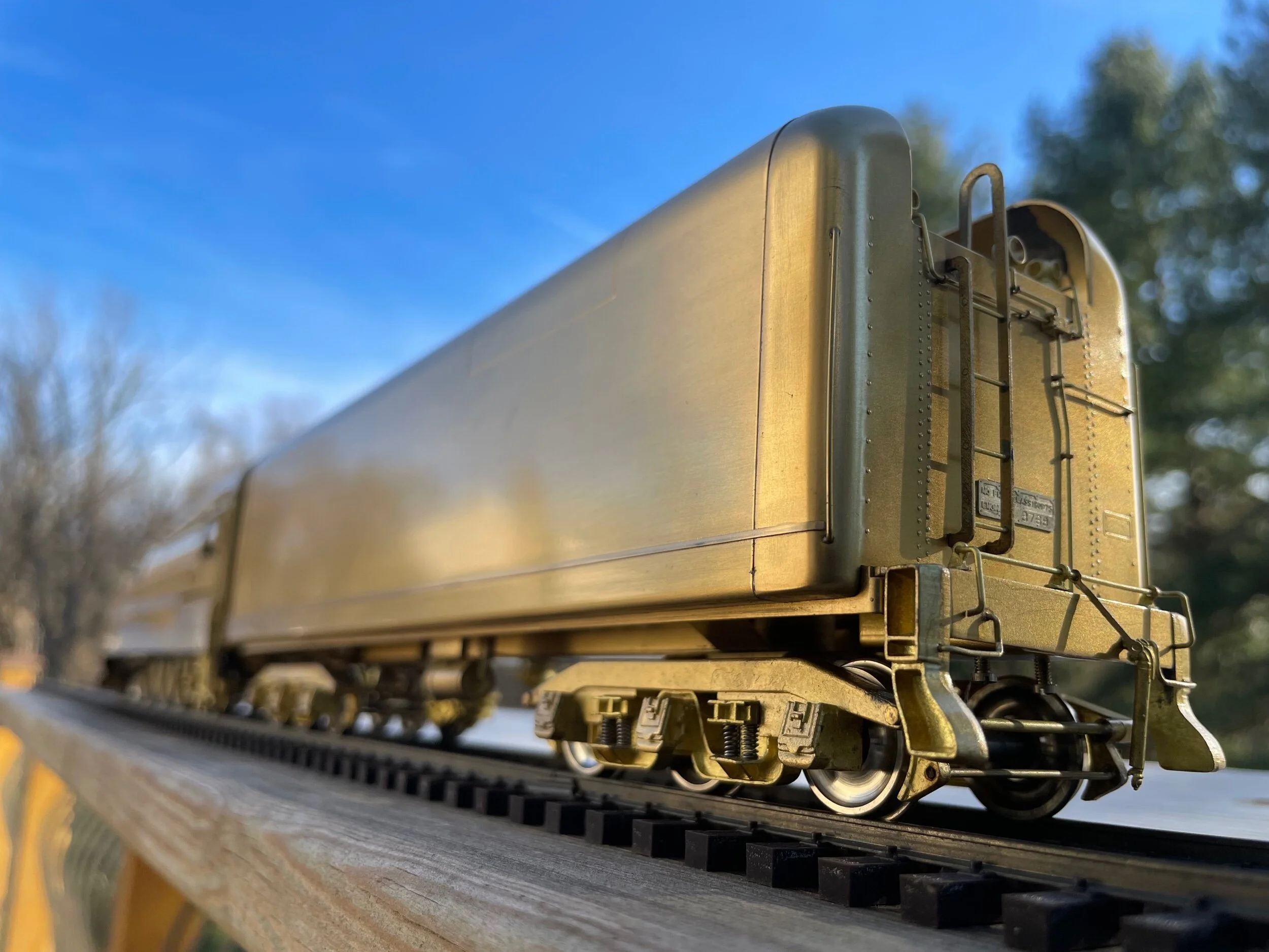 DA5E548F-5857-4858-B4E7-59FEE579F4F8