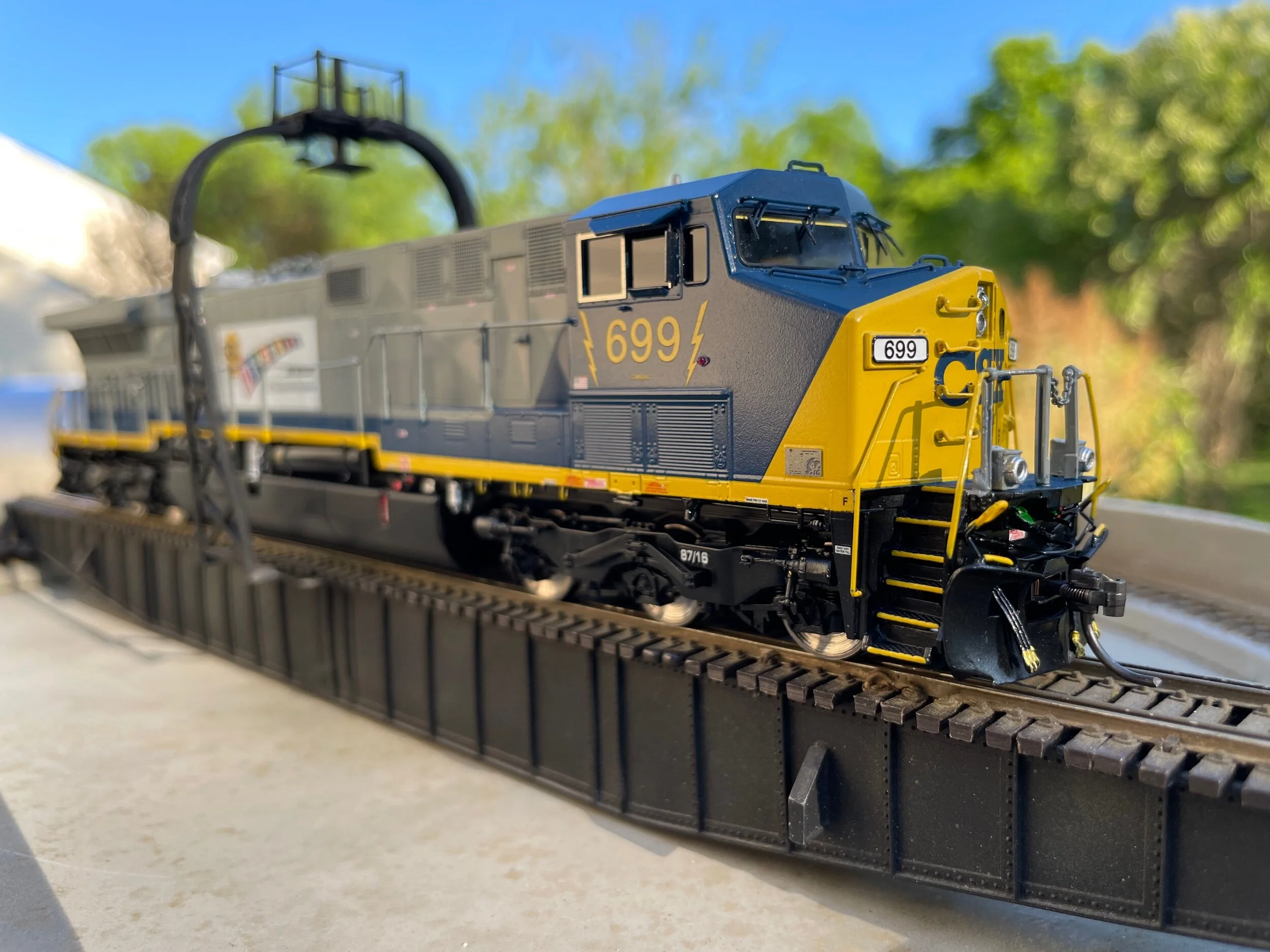 44AB9C3D-9039-4C46-92D4-2B380D2AD2E2