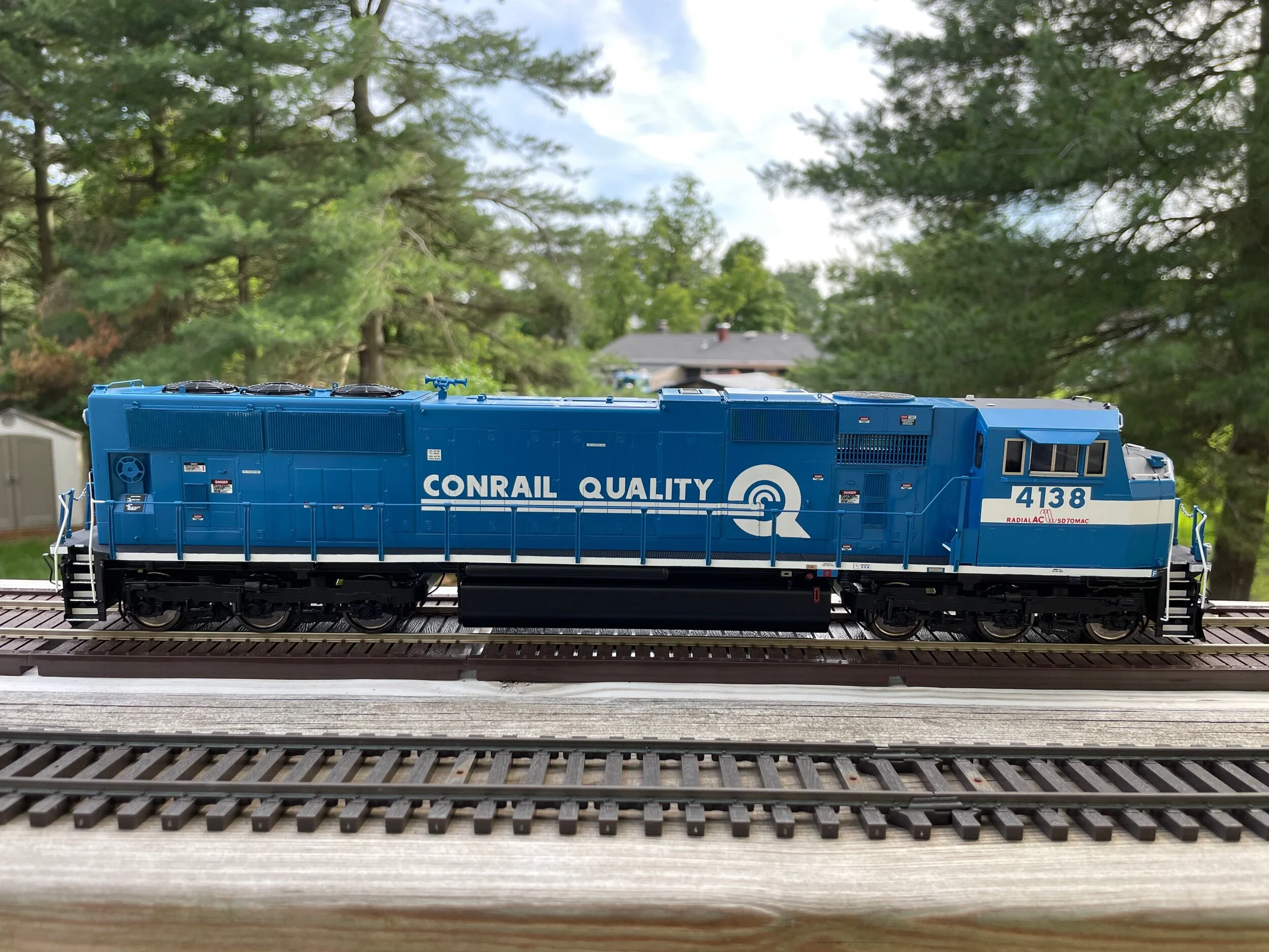 C225757D-3D55-4083-A27A-9222BDF3CDF7