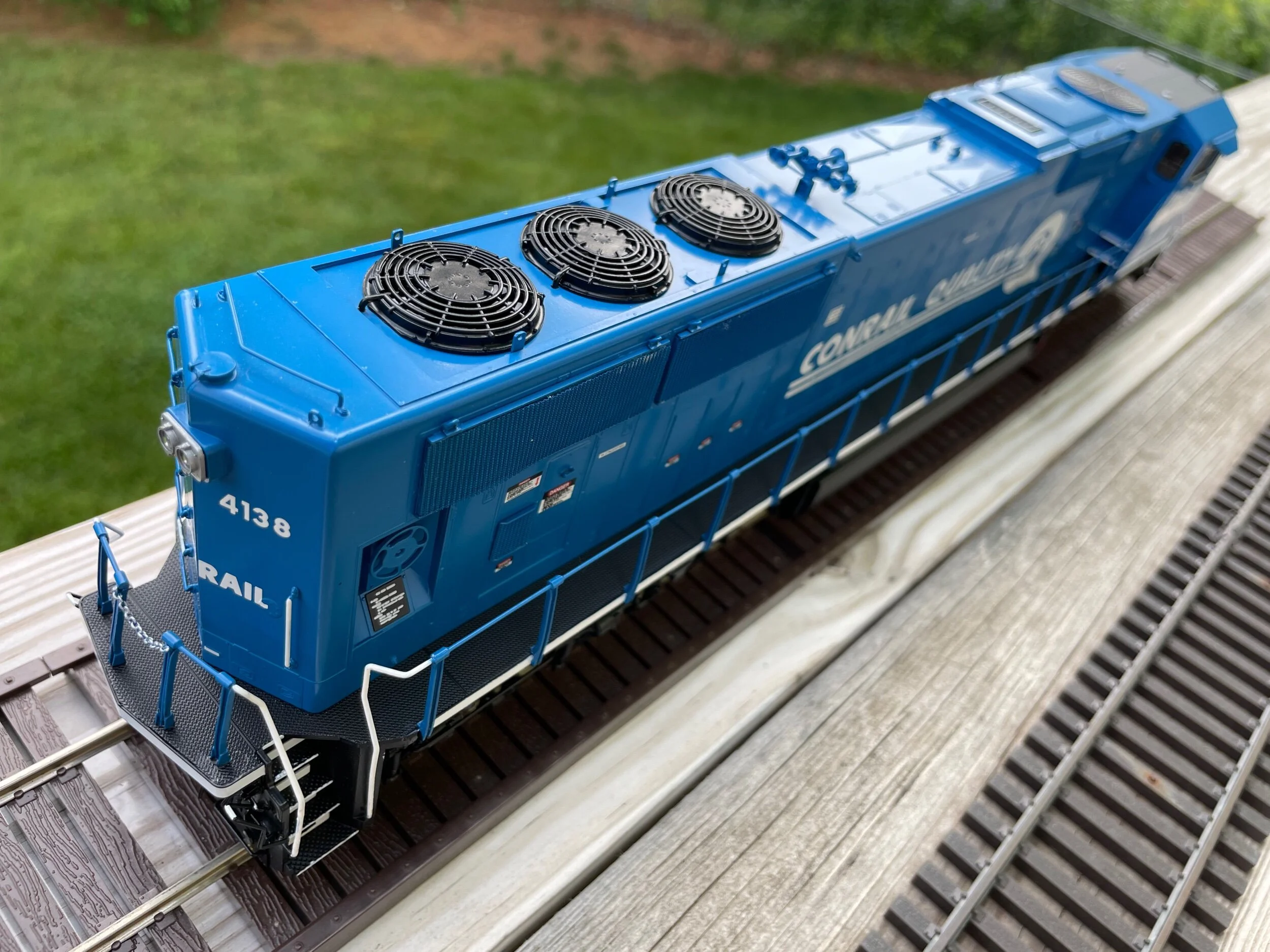 77EBCB50-1A60-4368-8503-EA376C1A97B6