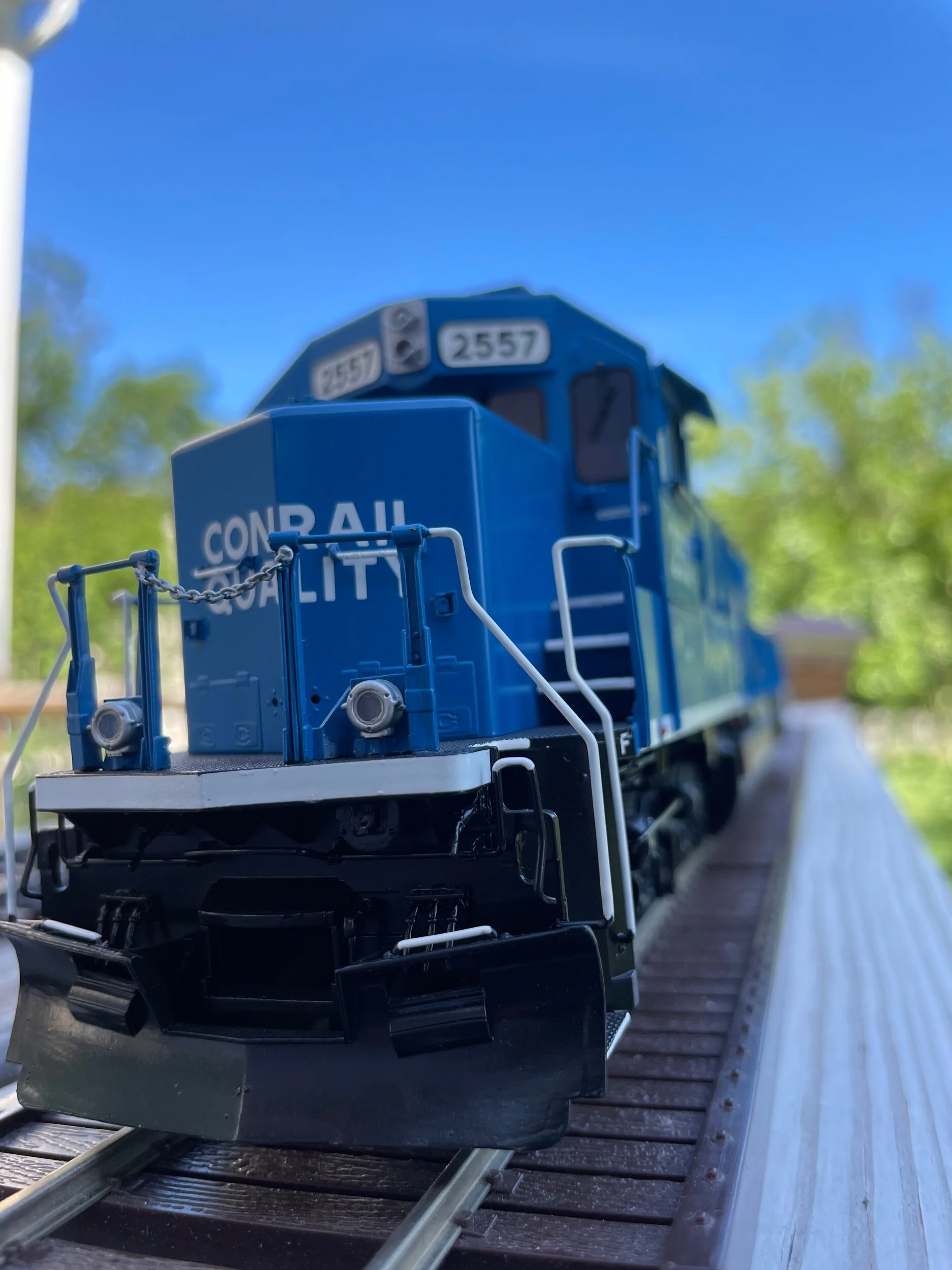 E424E5E2-79BB-4D4B-A179-A5710838DD82