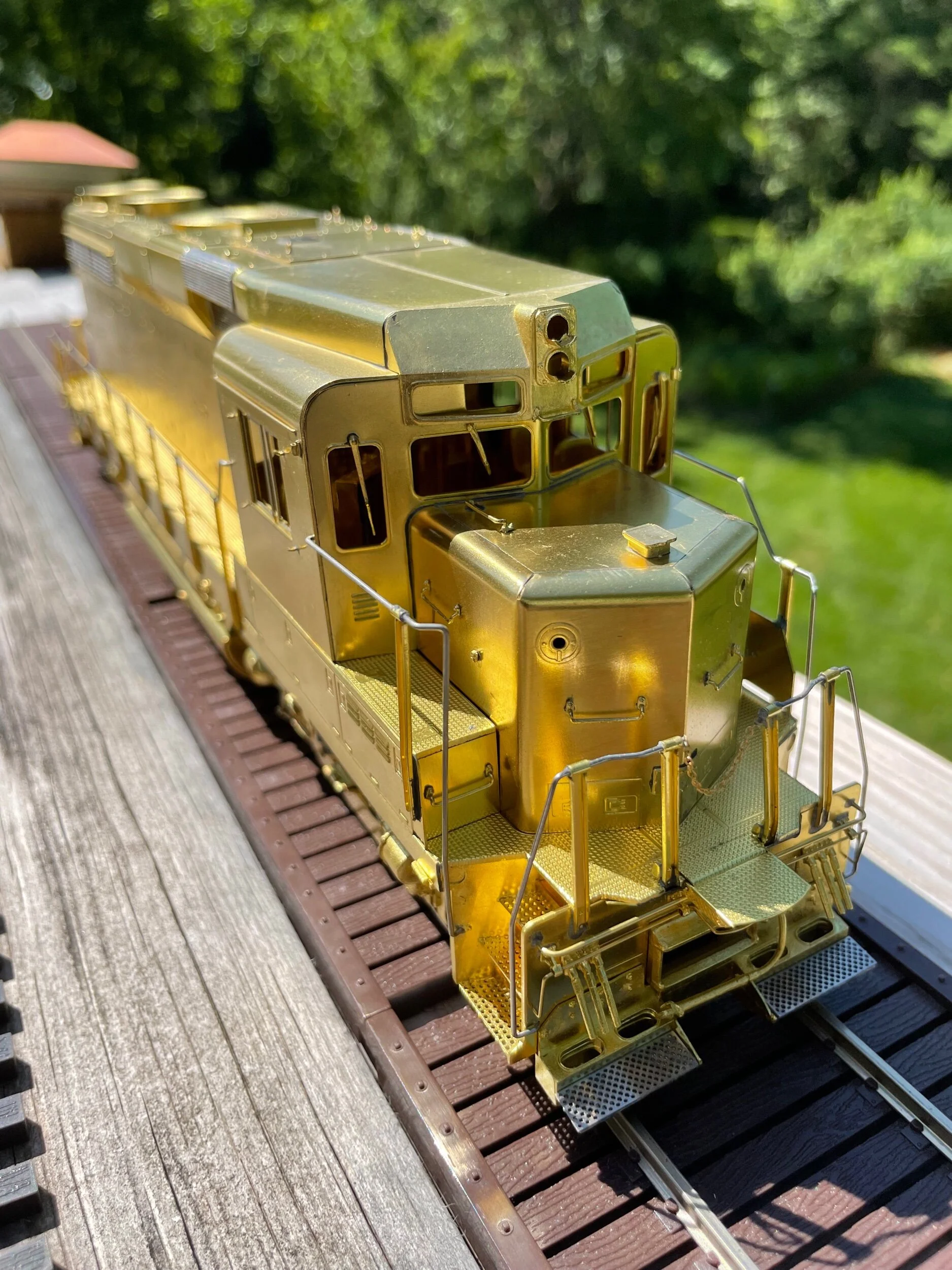 89AEFB03-5E87-4C3C-AC65-76487B4FF7A1