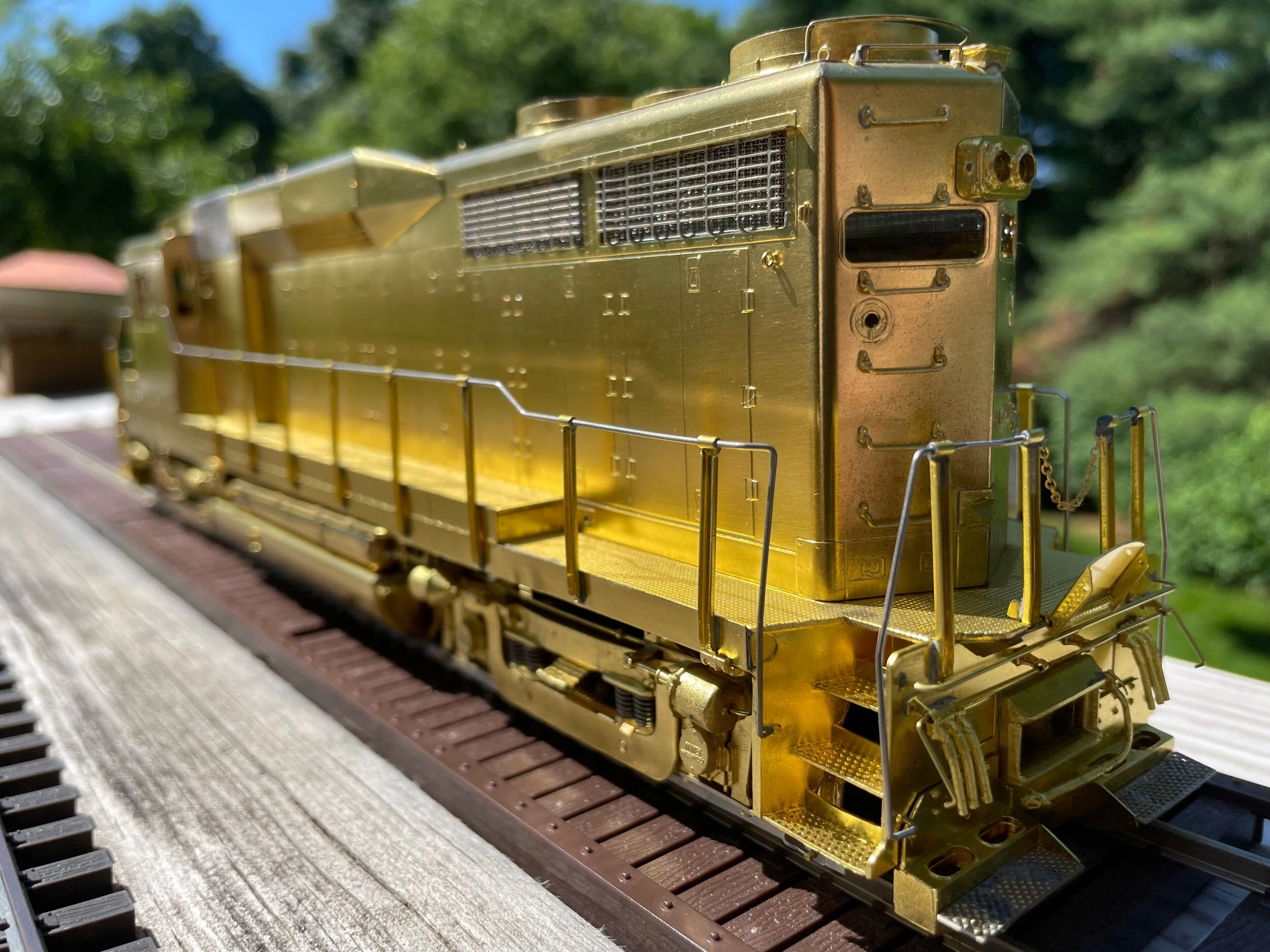 146B9482-F153-4417-98D0-F6060EC9E9B8