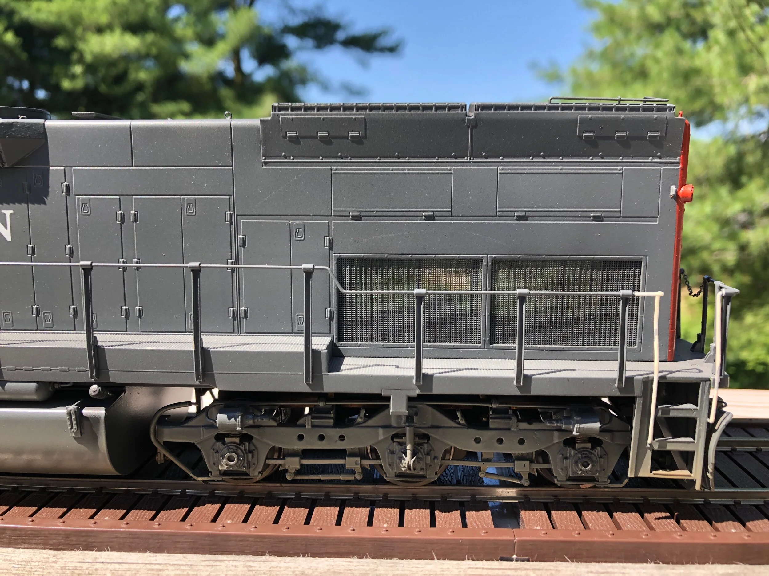 8581CFB6-1A1F-420D-9288-73A775130392