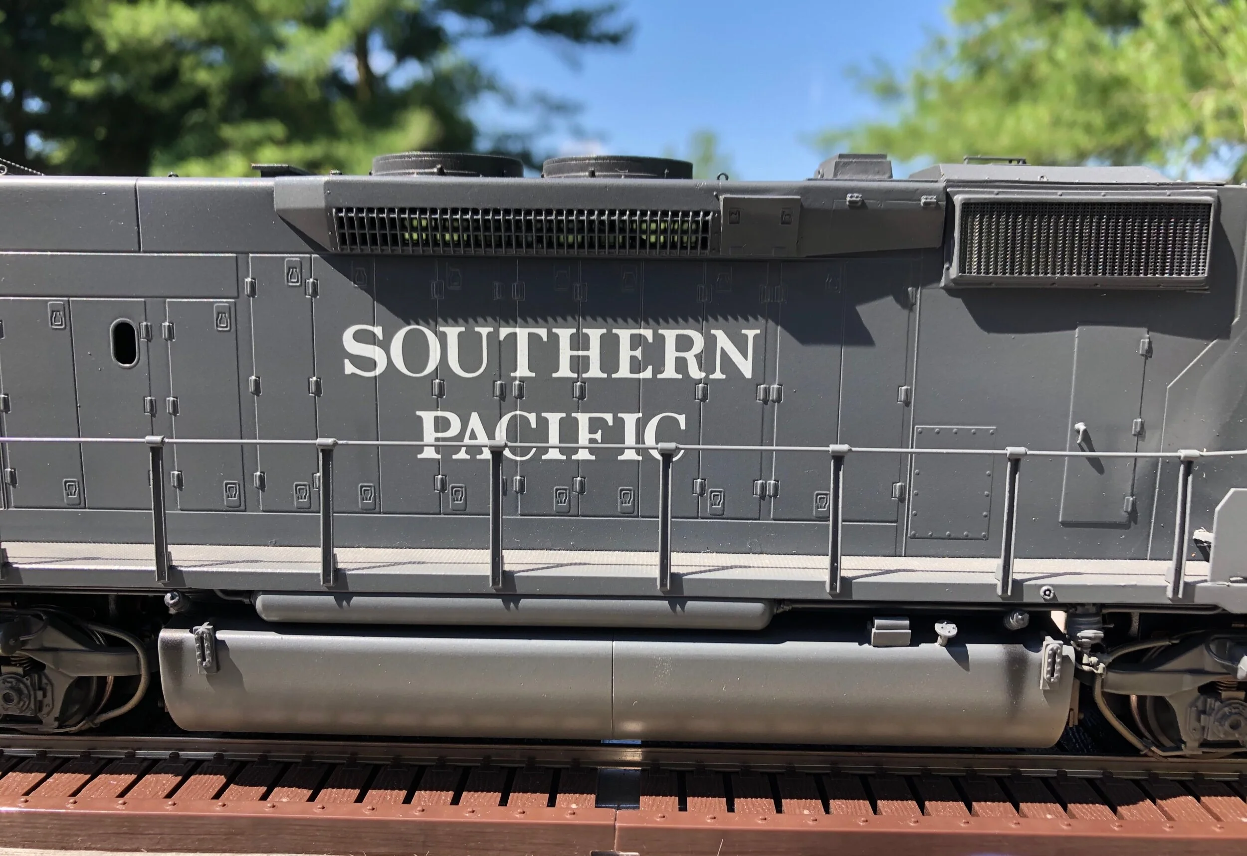 F681C452-7B02-407C-8DD9-6611CA2AF5FA