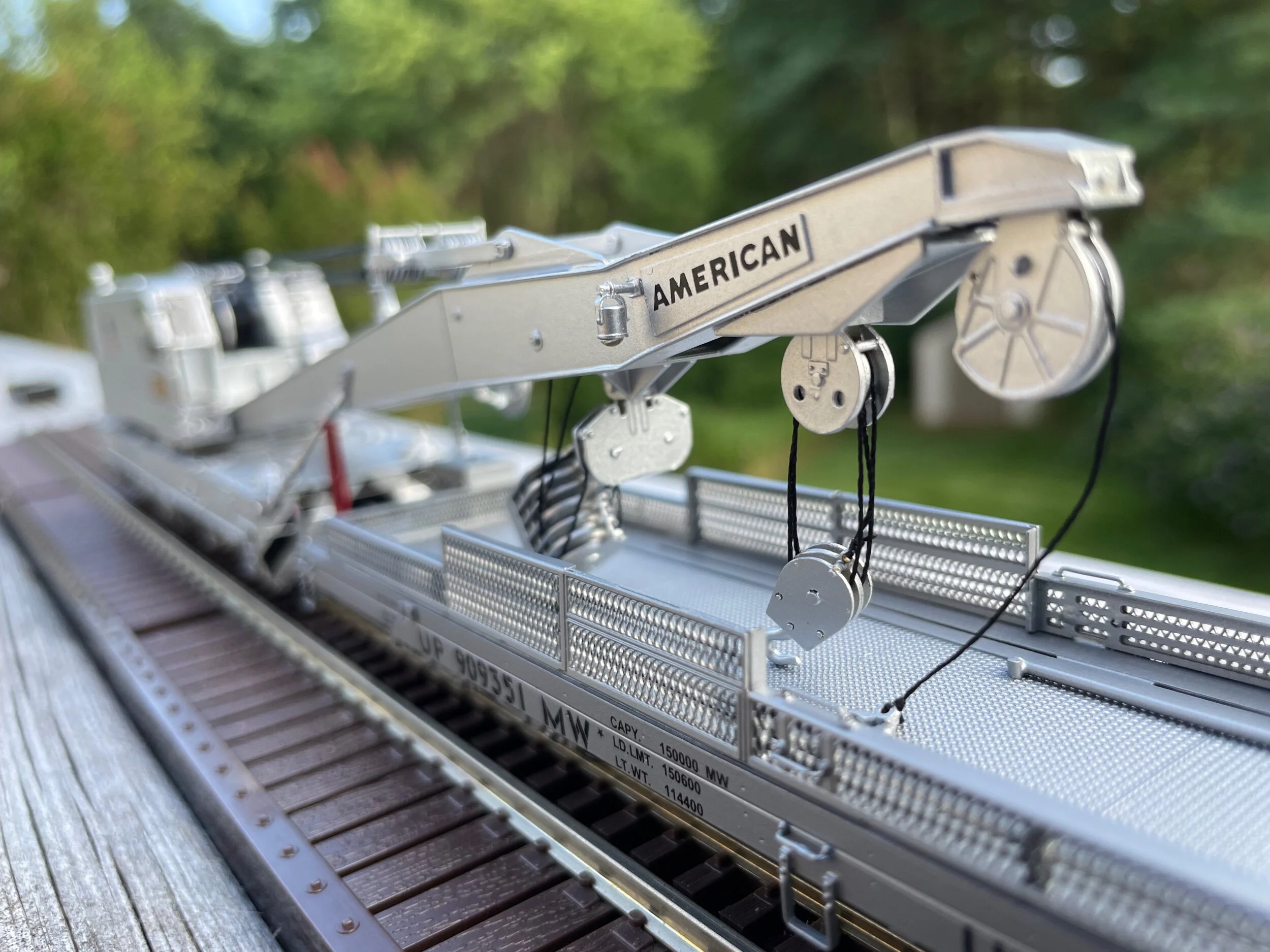 0CEC748D-8271-406F-B4A1-53C888C3D0E7