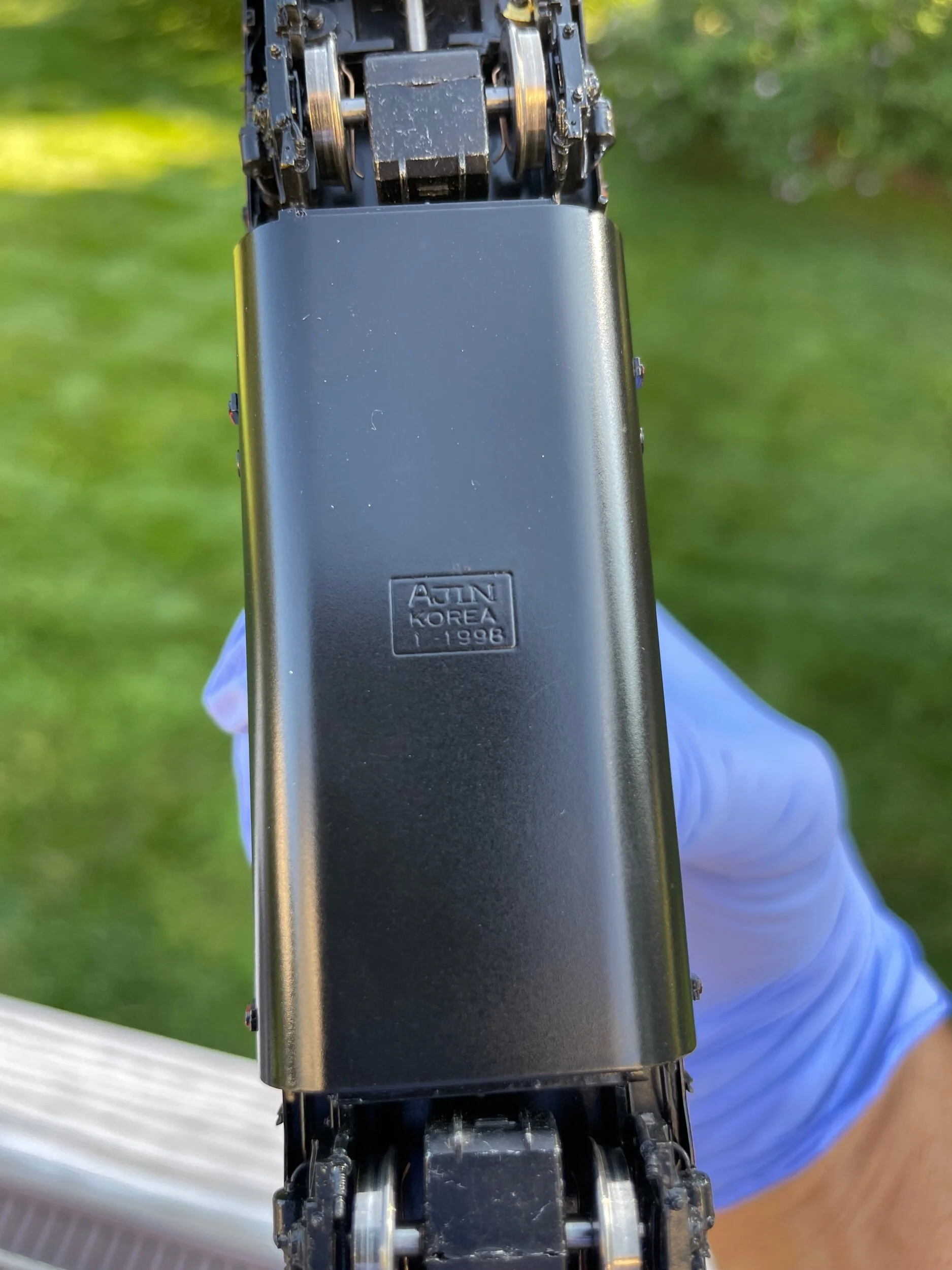 C9AA9032-7814-4896-BF1F-D3F788E34274