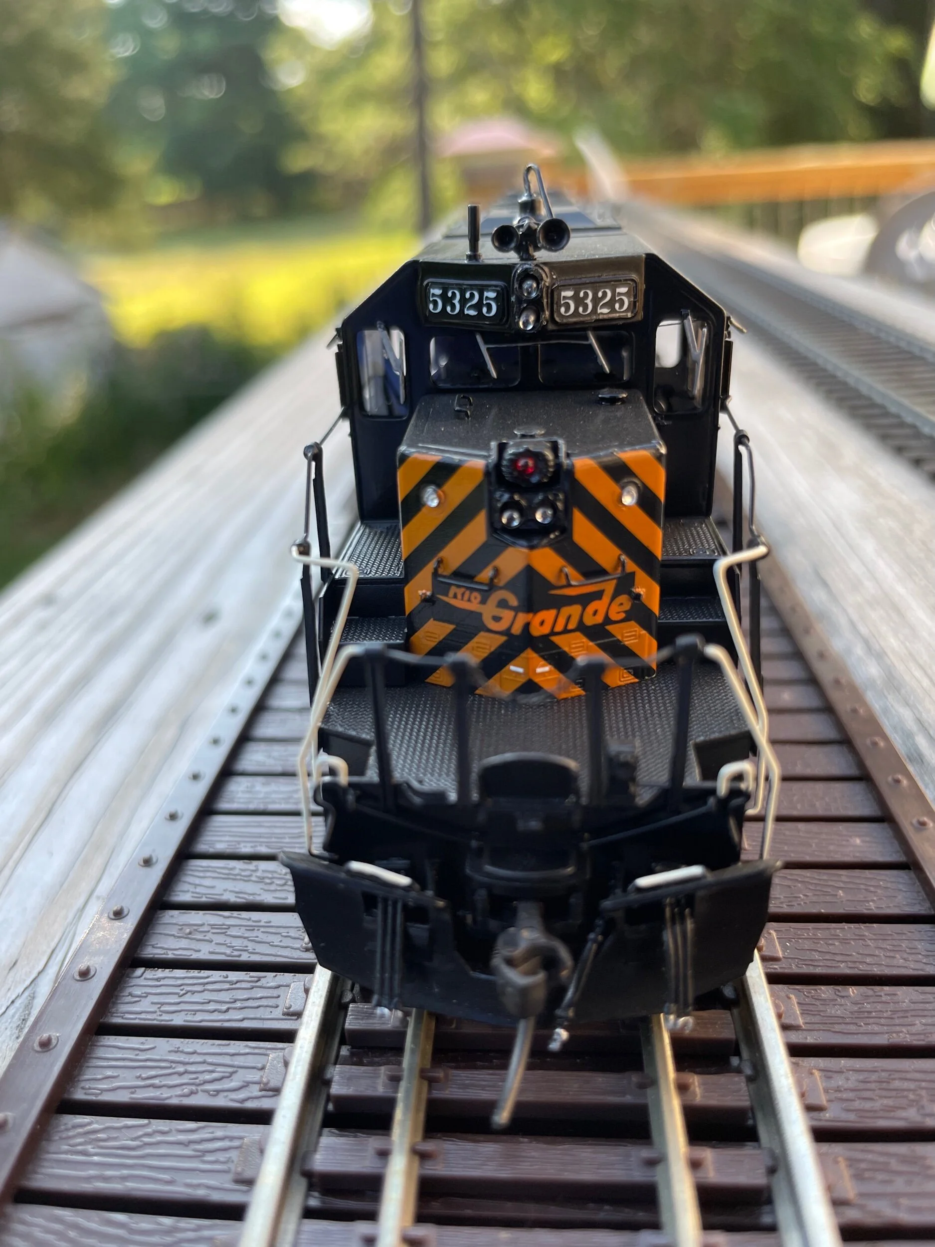 E3C865D9-B269-4B78-A204-EE457DEB583A