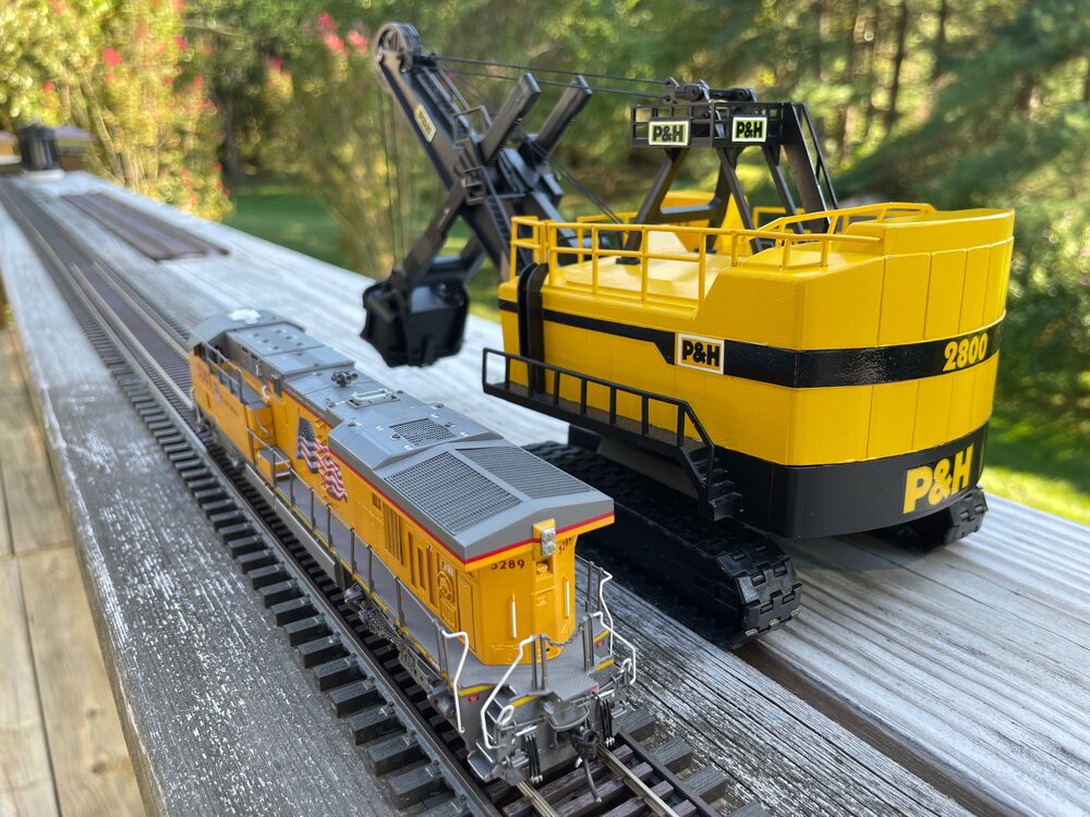Overland Models Union Pacific GE C45ACCTE with Yellow Sill stripe 
