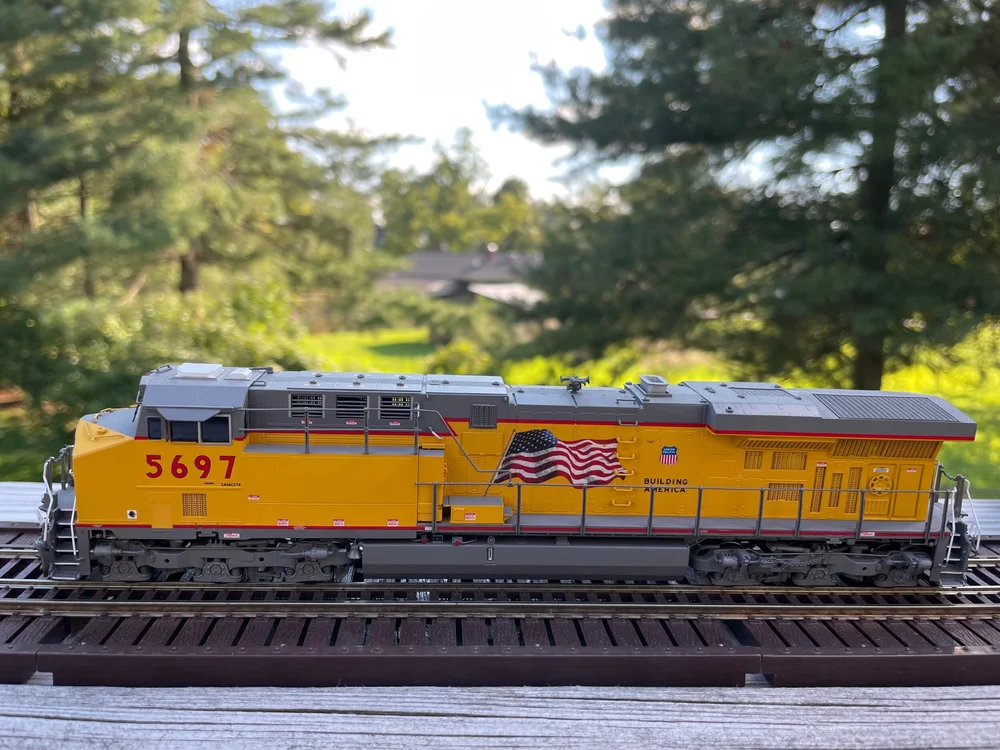 Overland Models Inc., UP GE C45ACCTE with Red Sill stripe