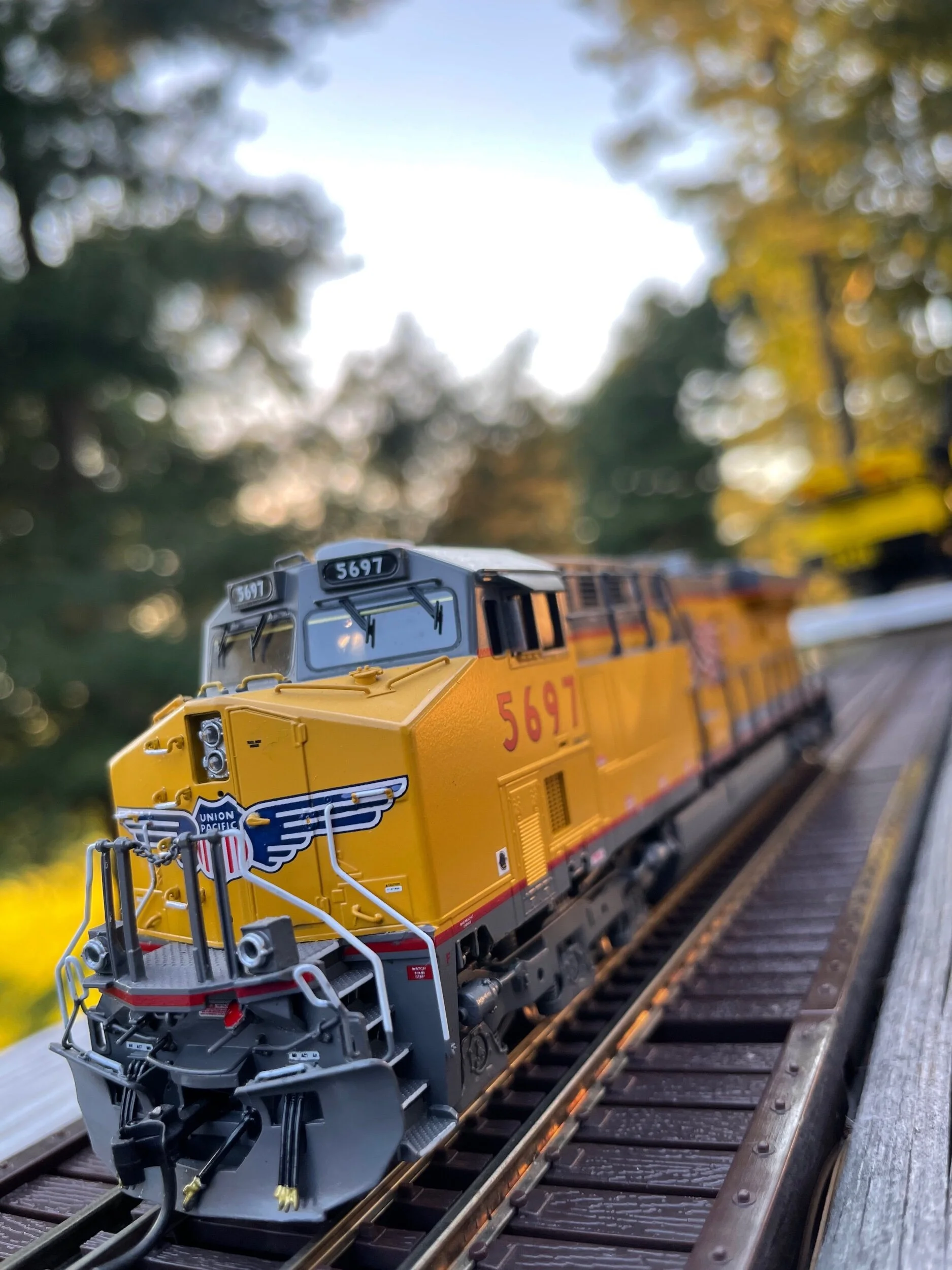 78524E43-DC7E-41B5-A0A2-F542FB7887E2