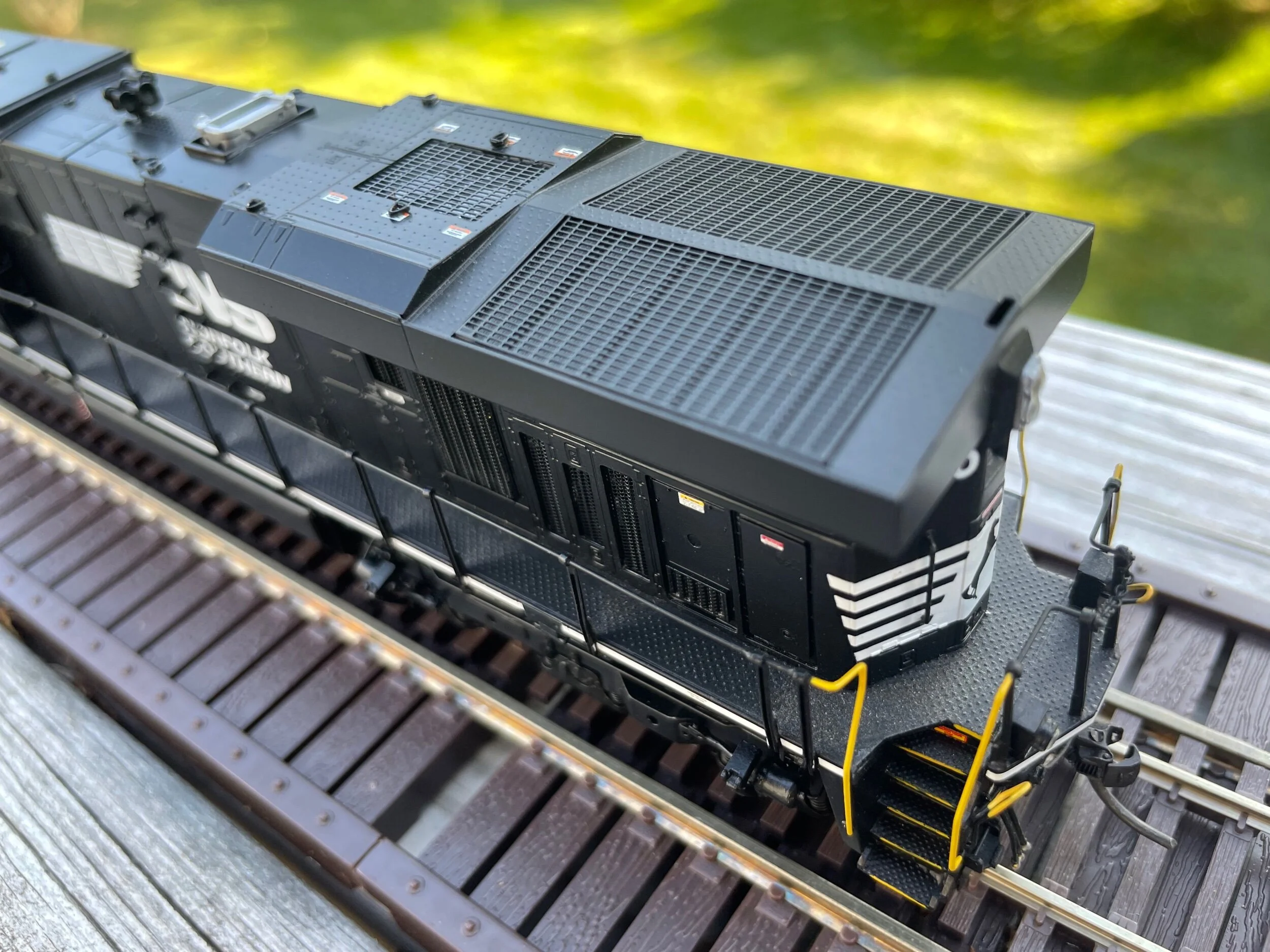 9F38640F-4CEA-4570-85E7-0DF7B4B1F1E9