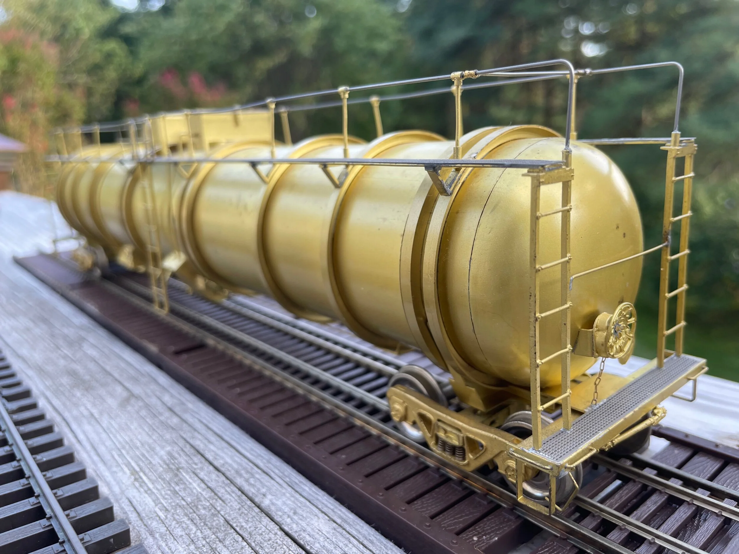 F3A1AE01-381A-4865-86BC-5BD95483A049