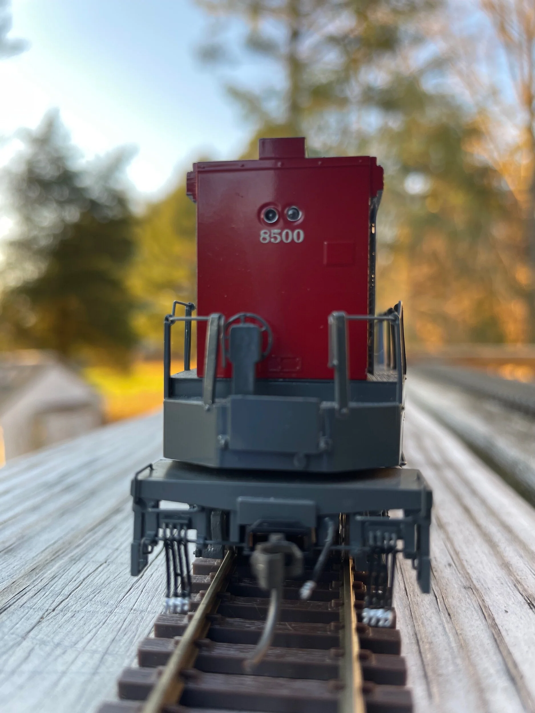 FEC59824-FEC5-4D75-8D8F-13AFB78C801F