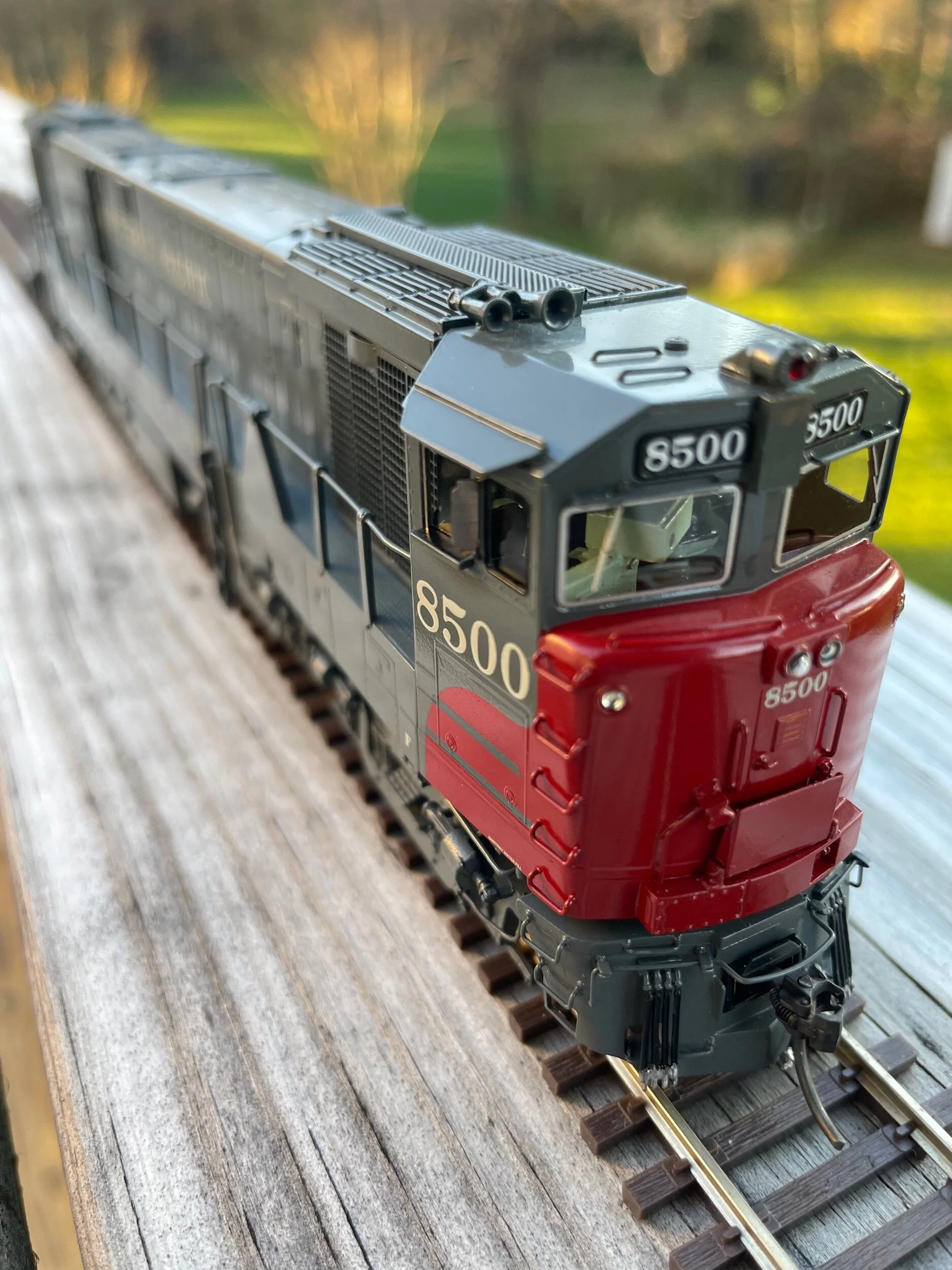 88353FA7-36BA-4405-AD5D-FBAC005DC0E1