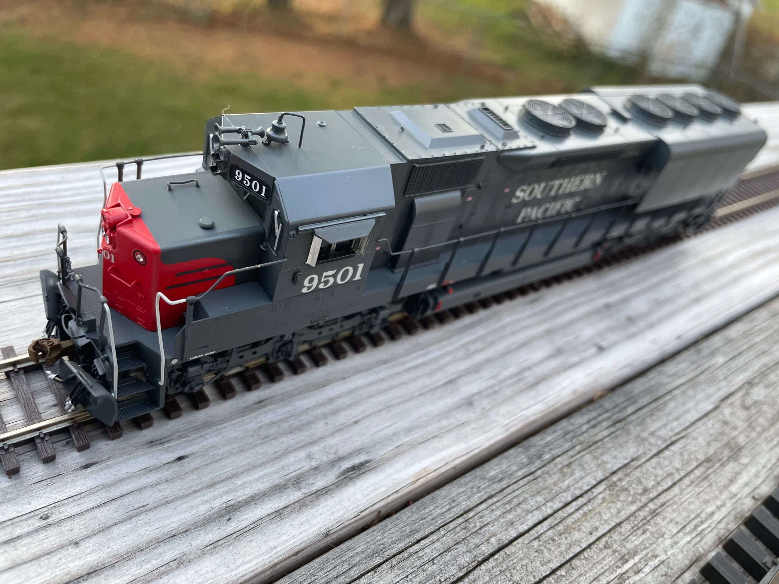 98100BBE-5E75-485E-8B80-AEA00562002F