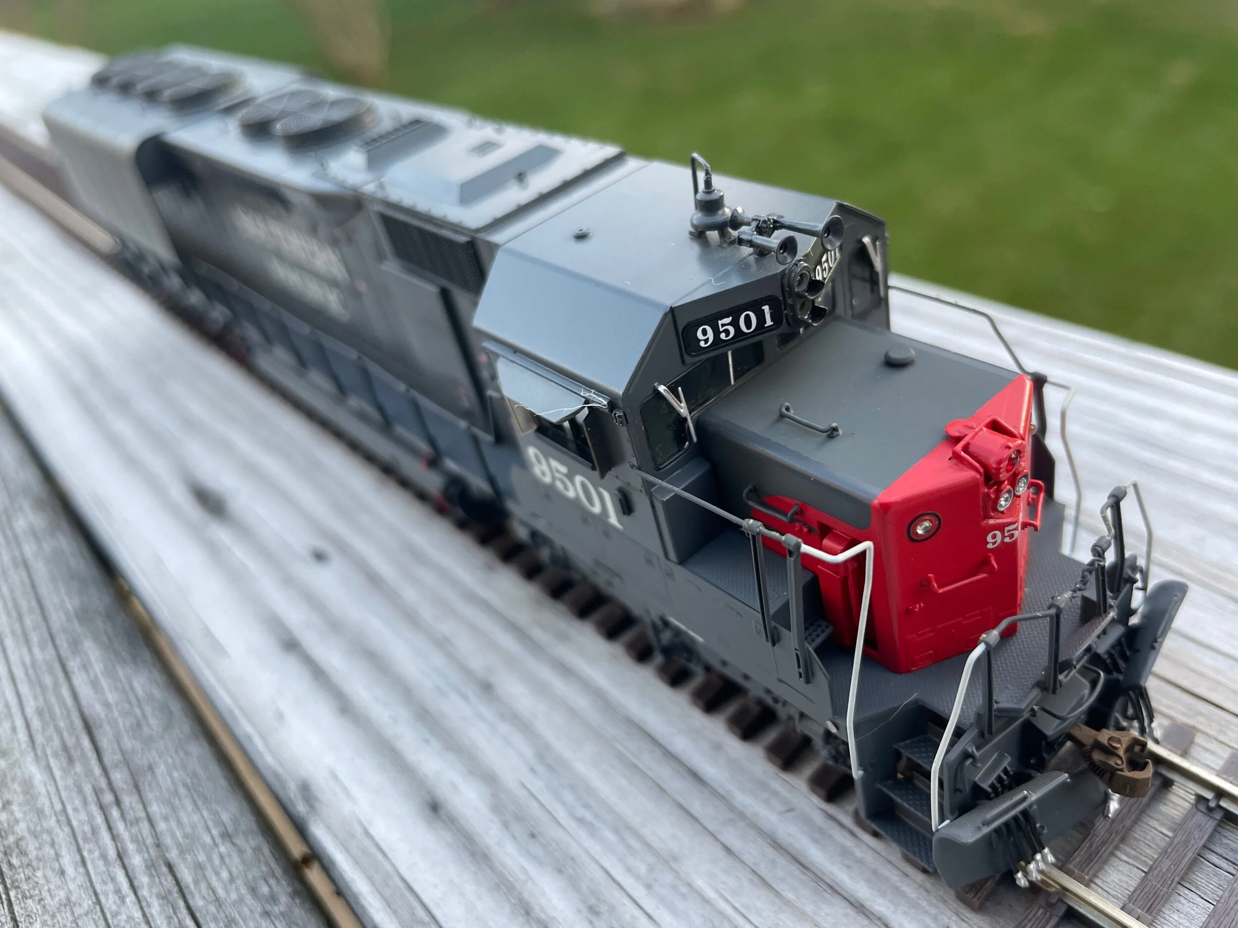 272C337D-BC6E-4051-B6F7-18BC9A58FA5D